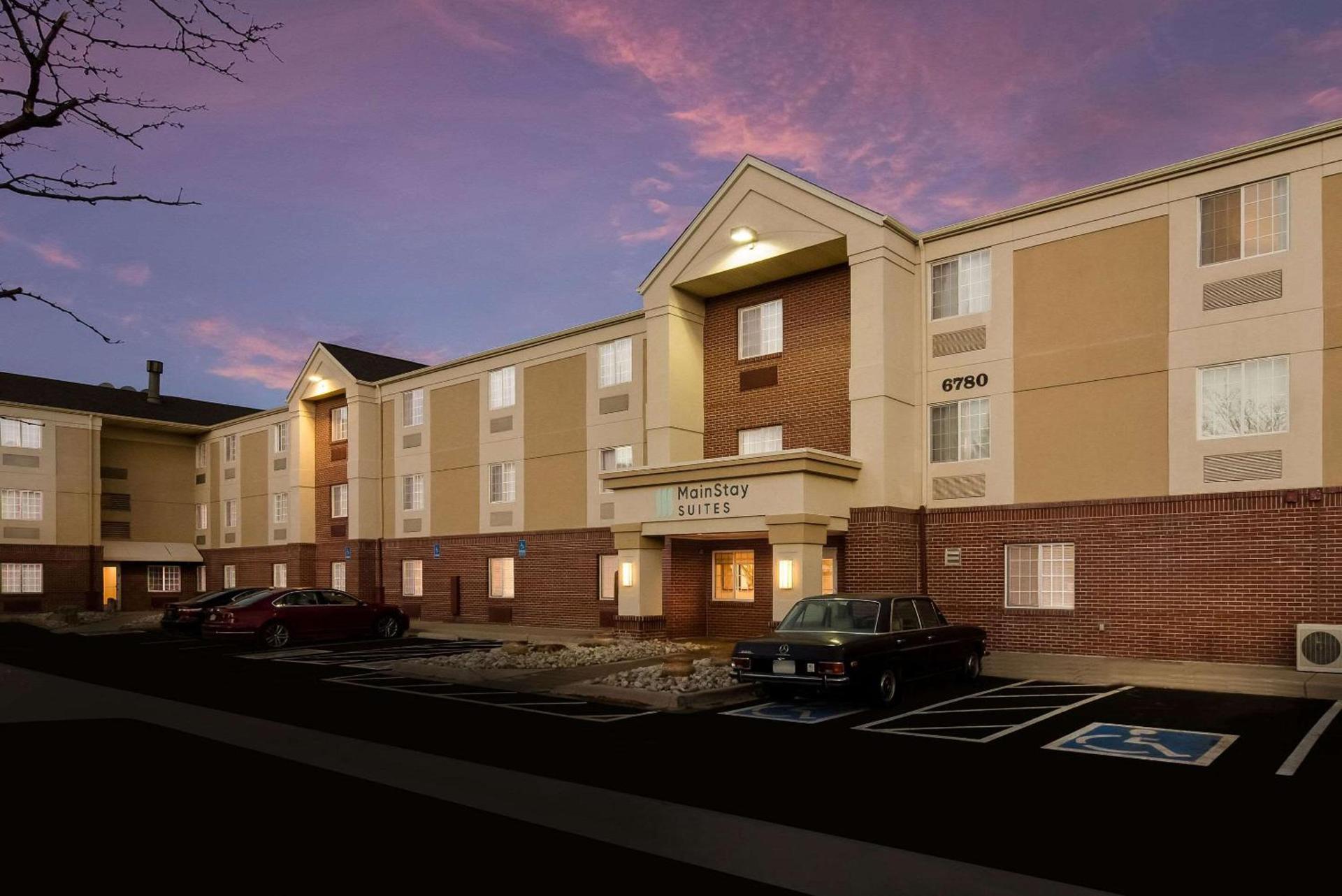 MainStay Suites Denver Tech Center photo 3