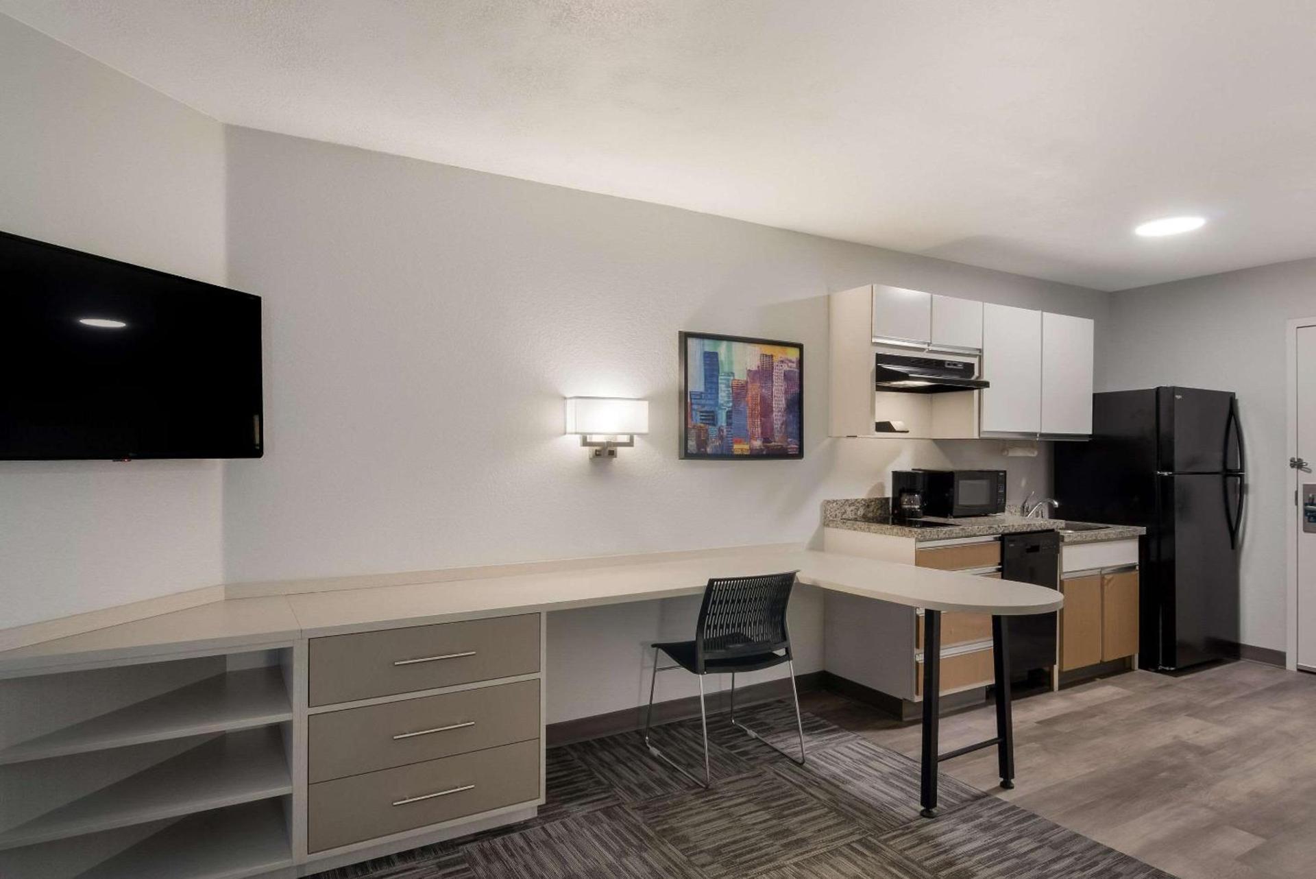 MainStay Suites Denver Tech Center photo 13
