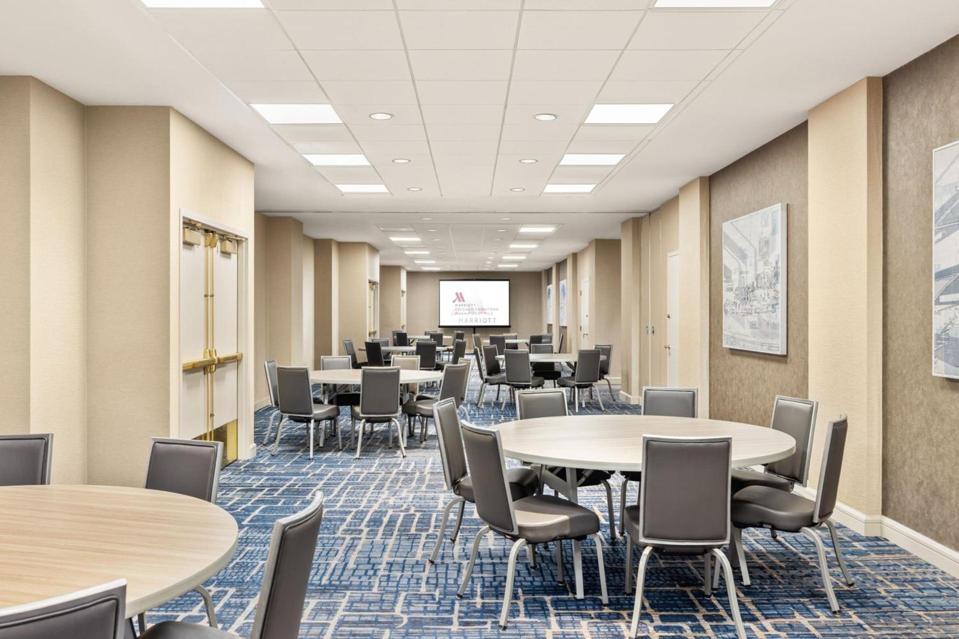 Chicago Marriott Downtown Magnificent Mile photo 92