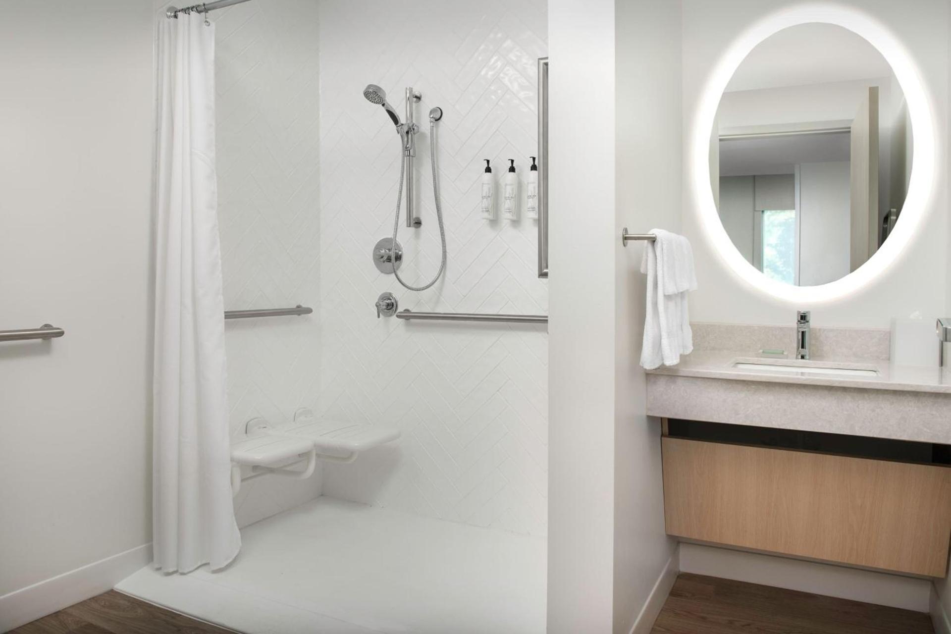 SpringHill Suites by Marriott Cincinnati Mason photo 17