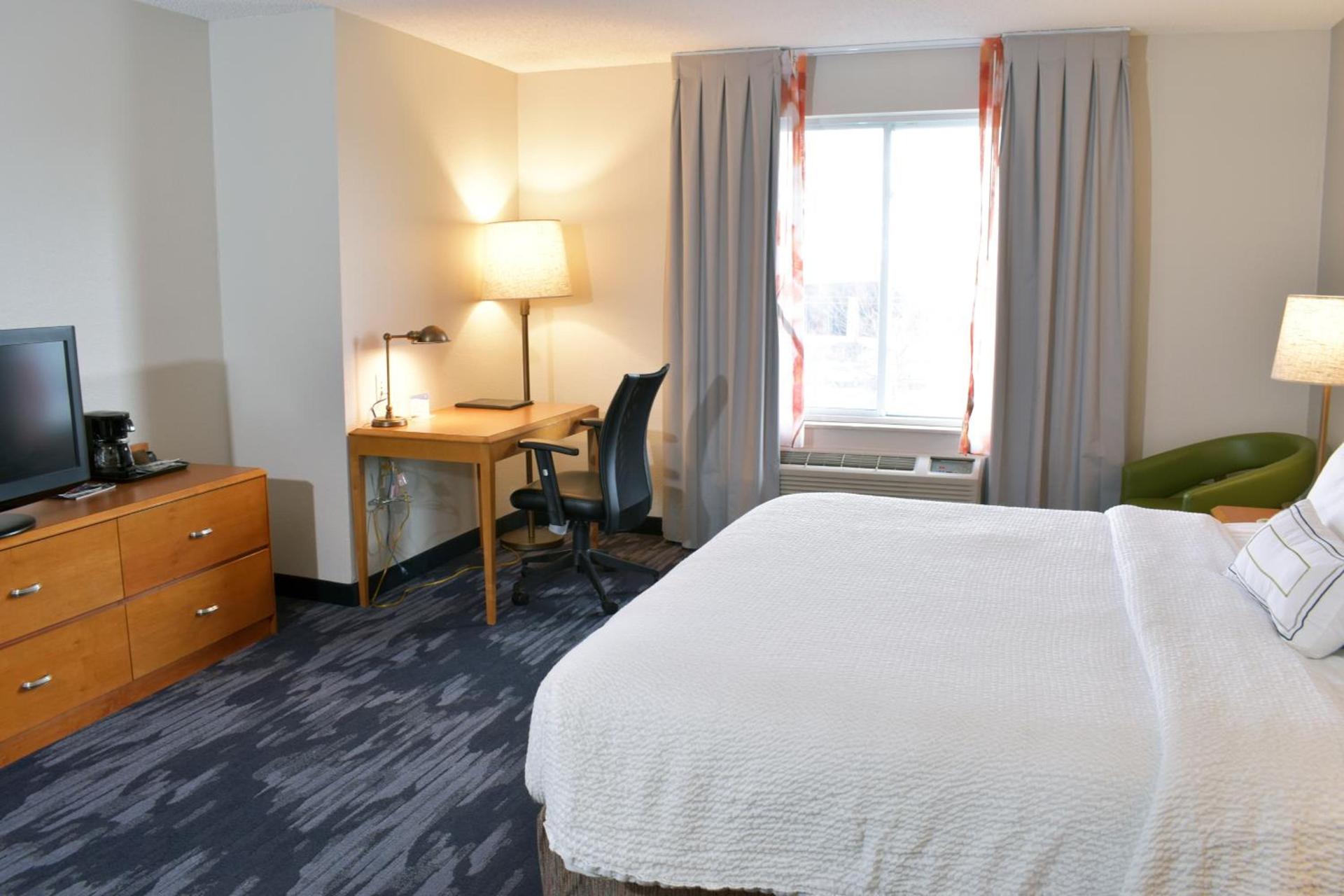 Fairfield Inn & Suites Indianapolis East photo 18