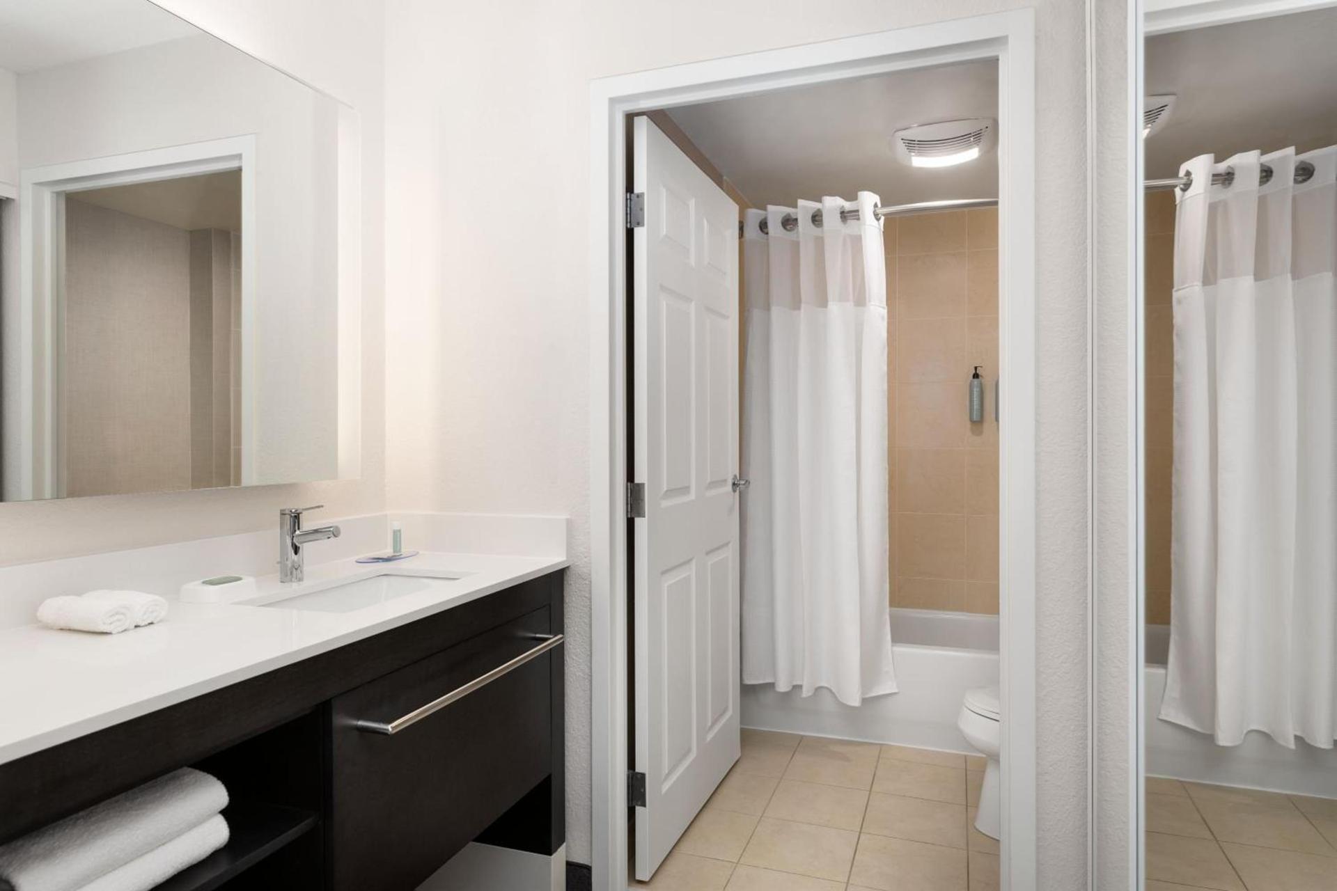 Residence Inn by Marriott Madison West/Middleton photo 18