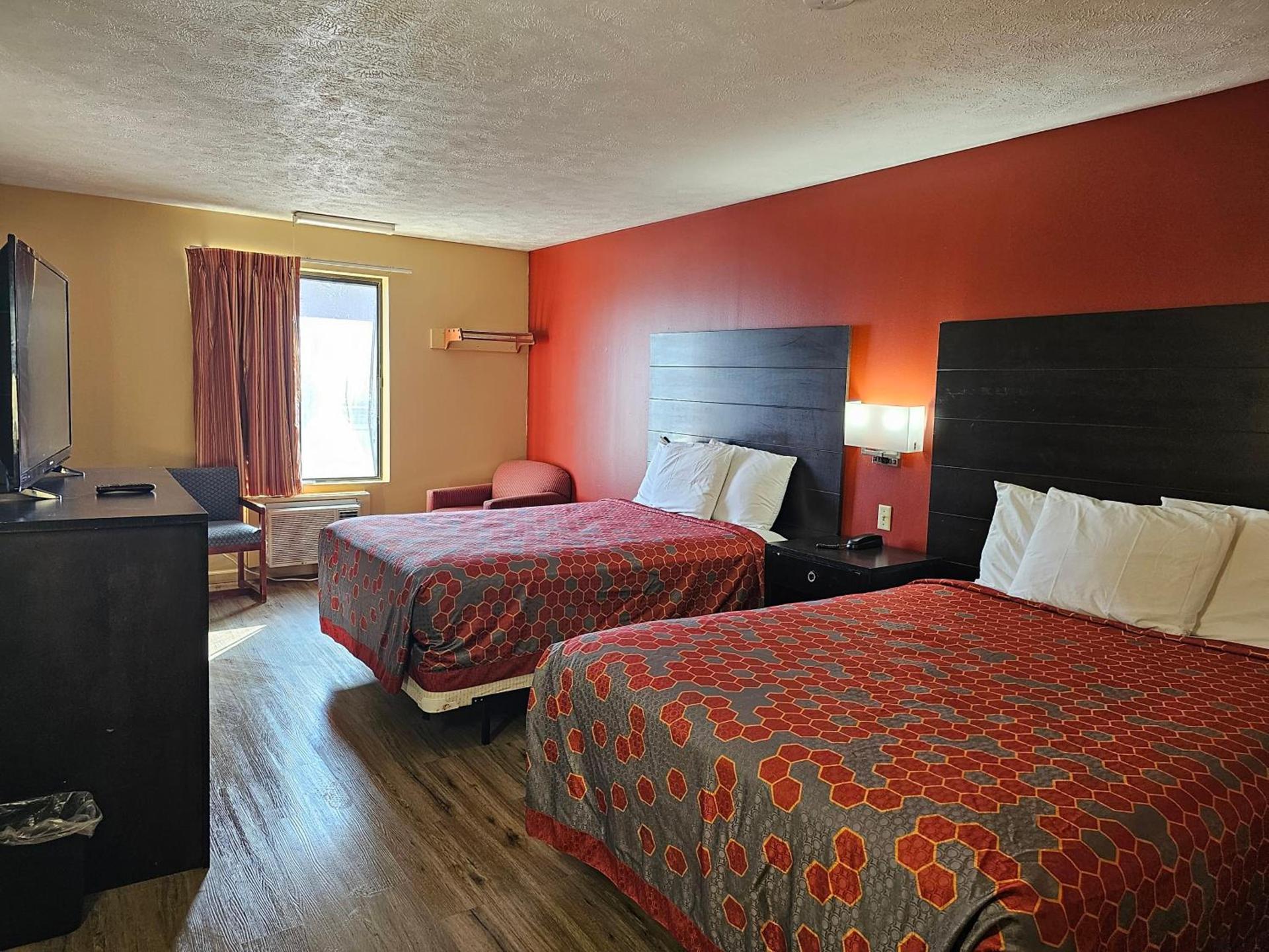Budgetel inn & Suites photo 9