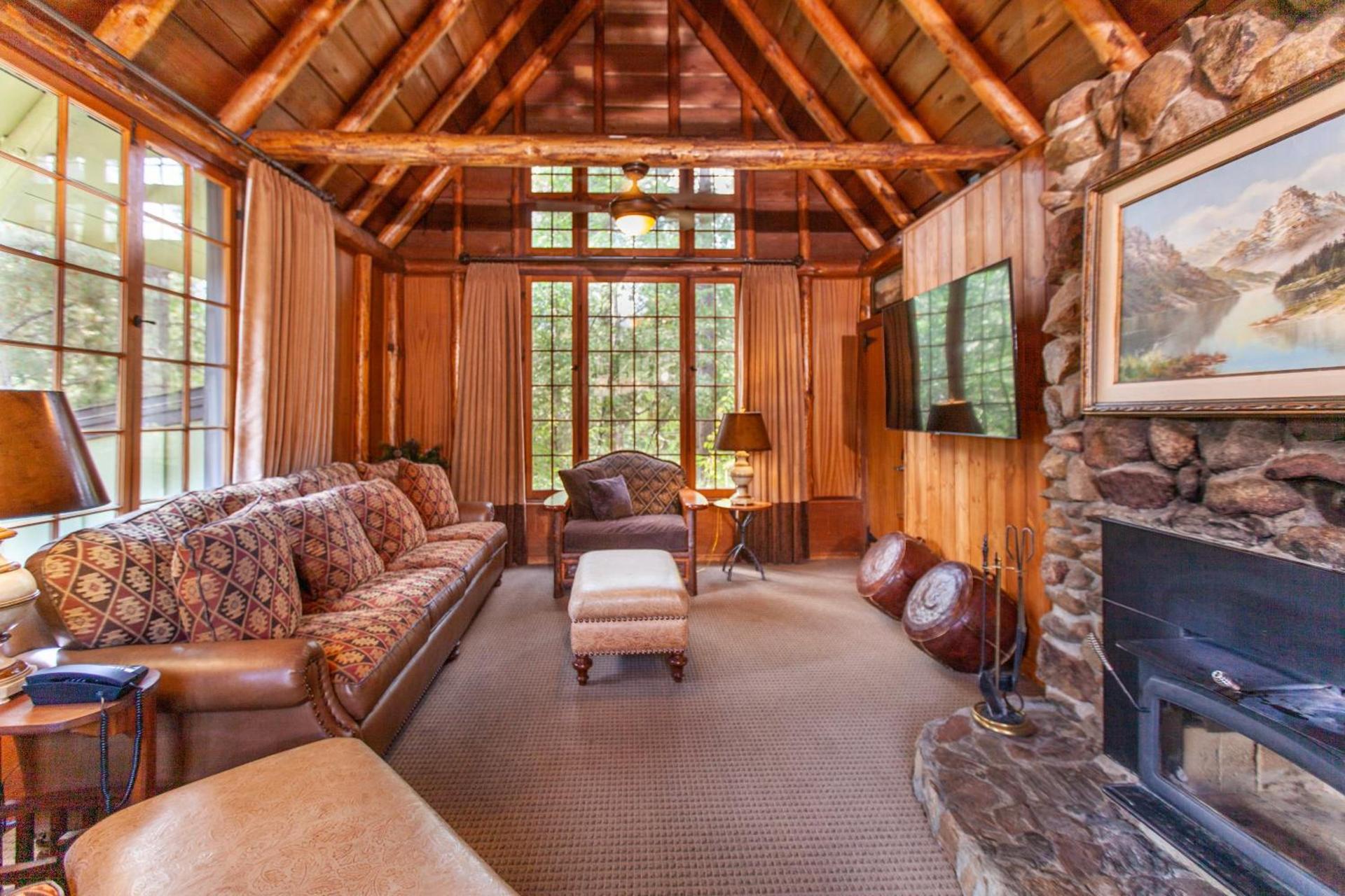 Tahquitz Pines Retreat photo 22