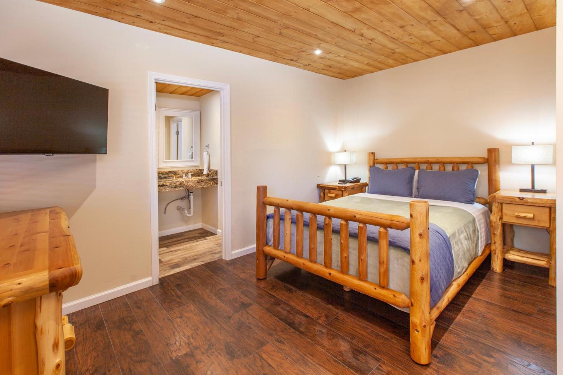 Tahquitz Pines Retreat photo 50