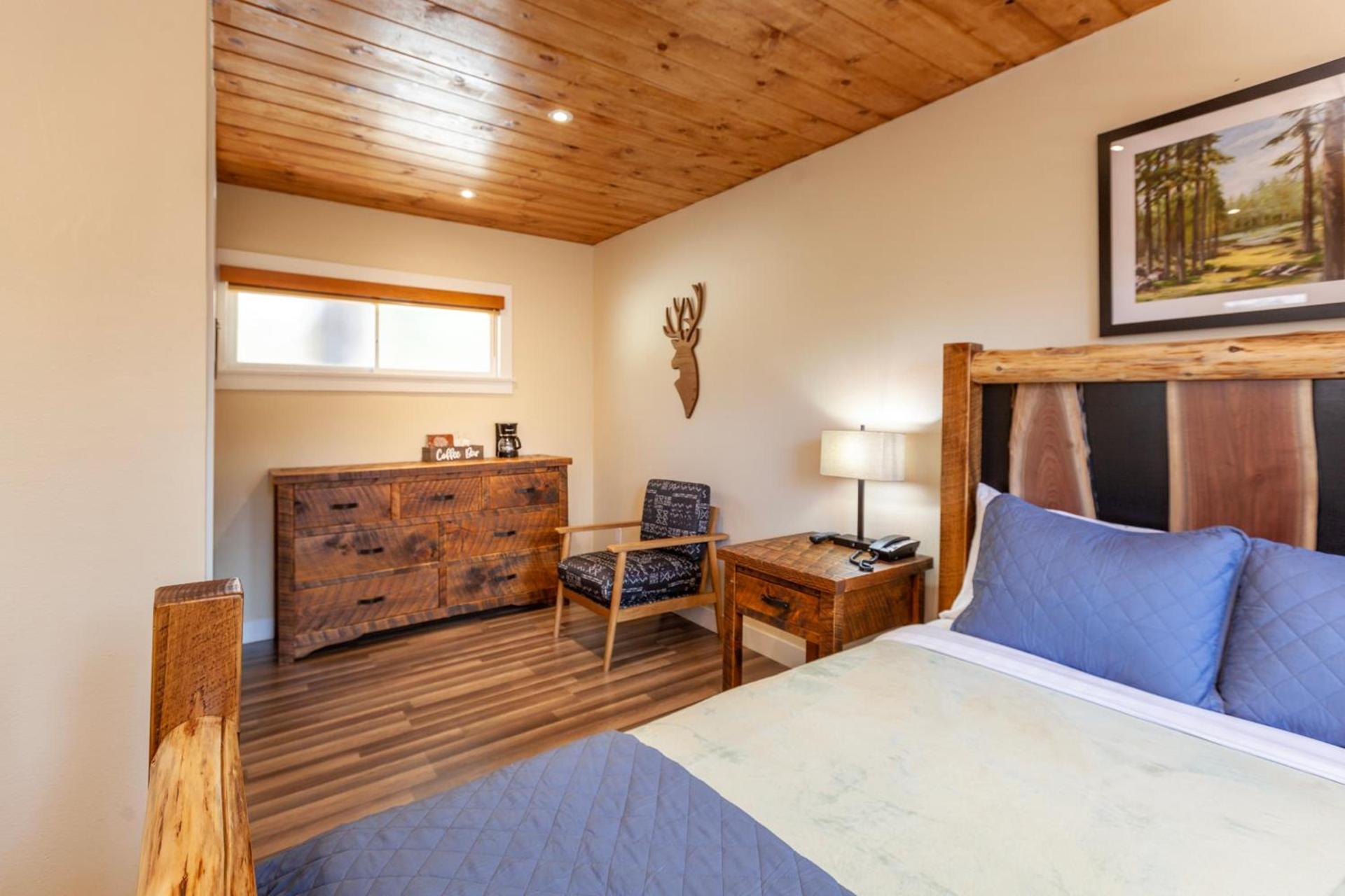 Tahquitz Pines Retreat photo 59