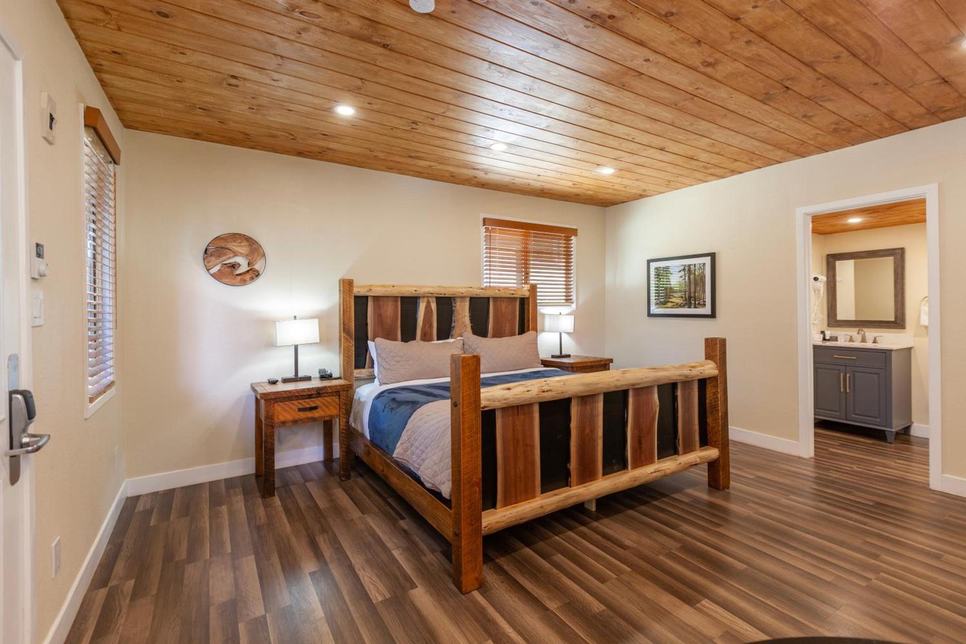 Tahquitz Pines Retreat photo 62