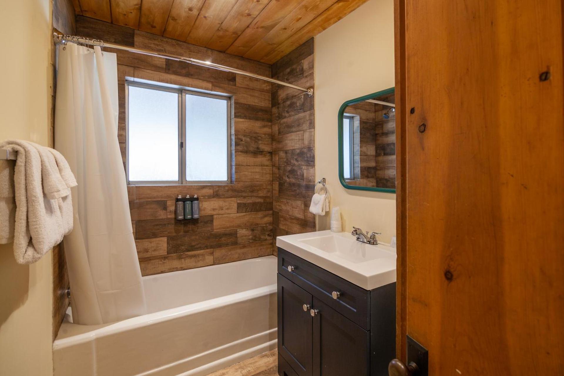 Tahquitz Pines Retreat photo 78