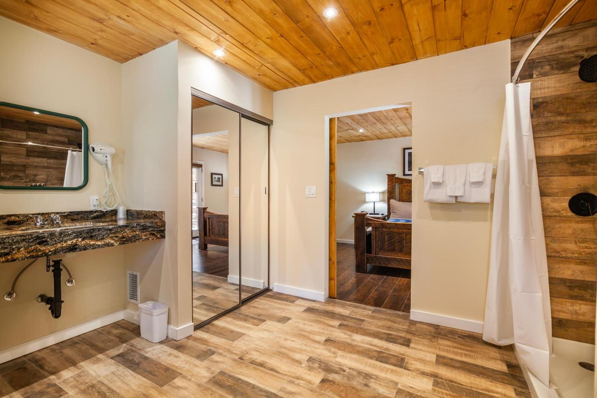 Tahquitz Pines Retreat photo 81