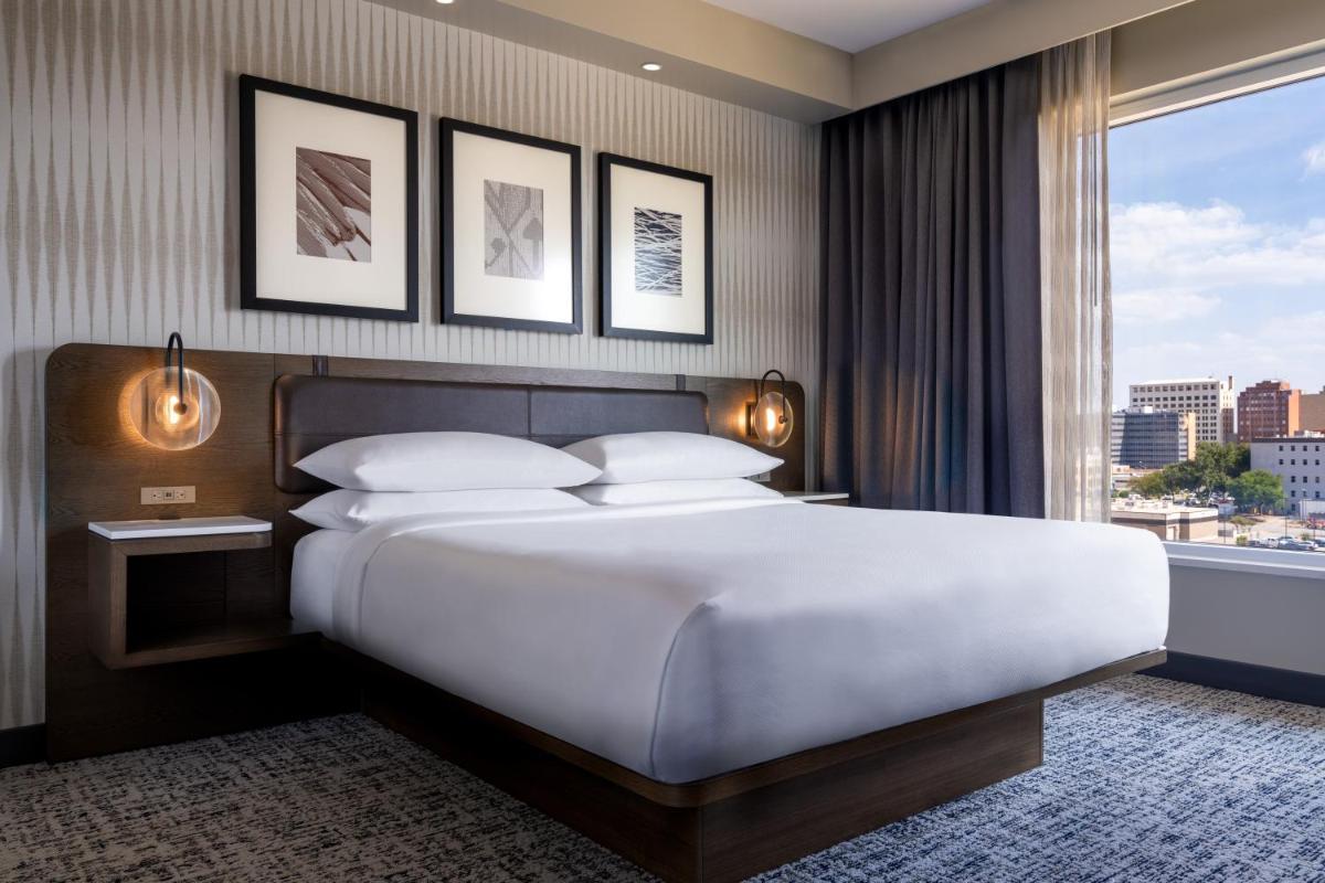 Delta Hotels by Marriott Wichita Falls Convention Center photo 24