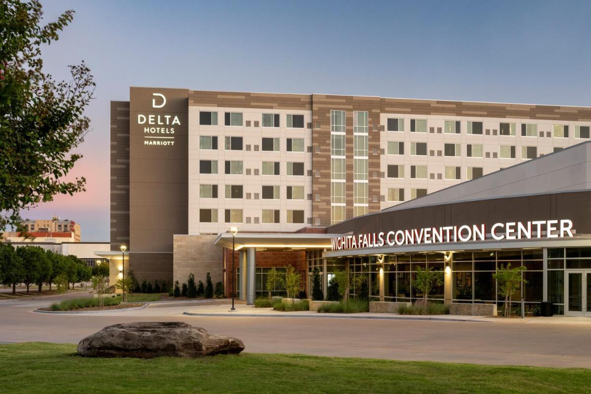 Delta Hotels by Marriott Wichita Falls Convention Center photo 52