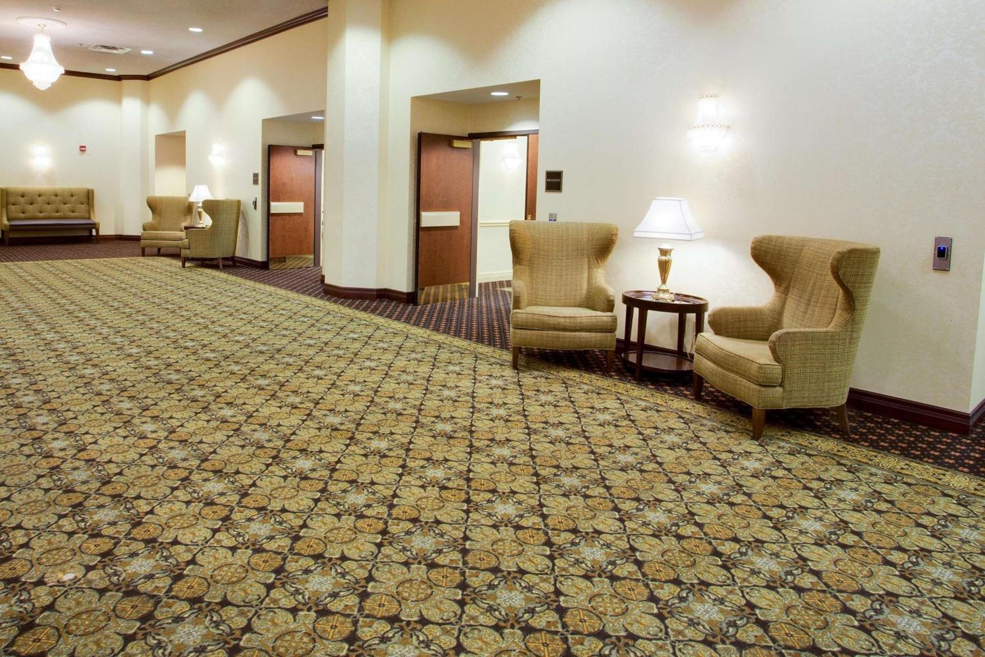 Pear Tree Inn St Louis Convention Center photo 37