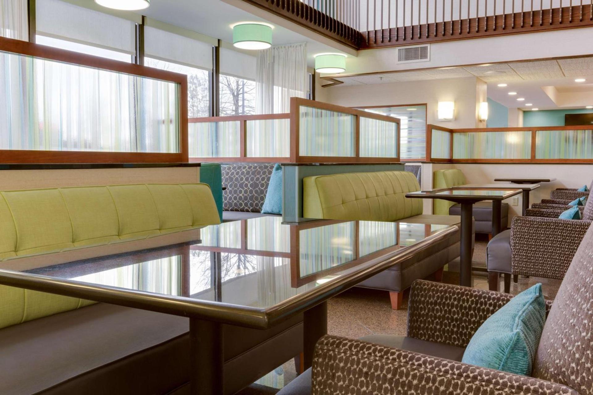 Drury Inn & Suites Birmingham Grandview photo 8