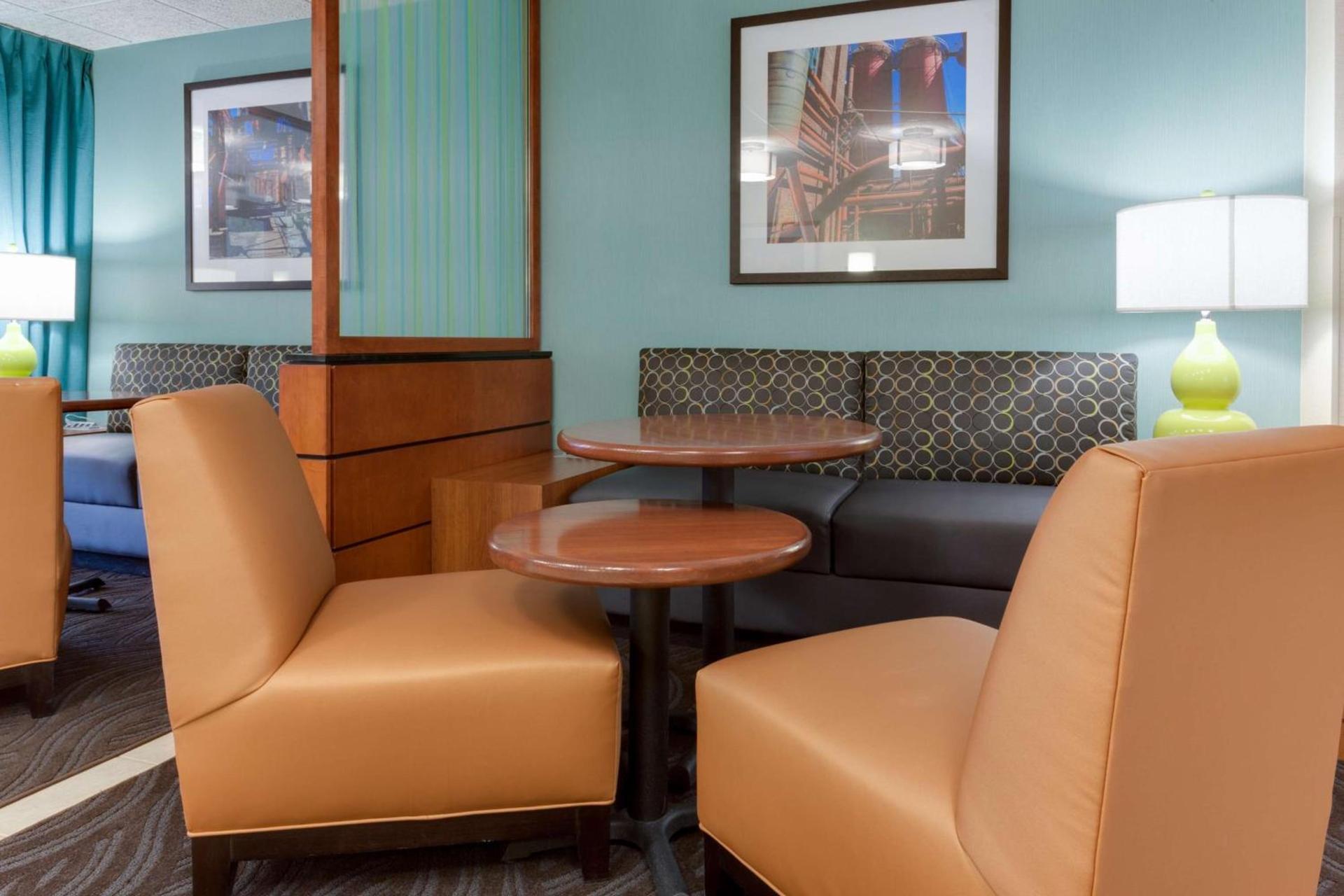 Drury Inn & Suites Birmingham Grandview photo 9