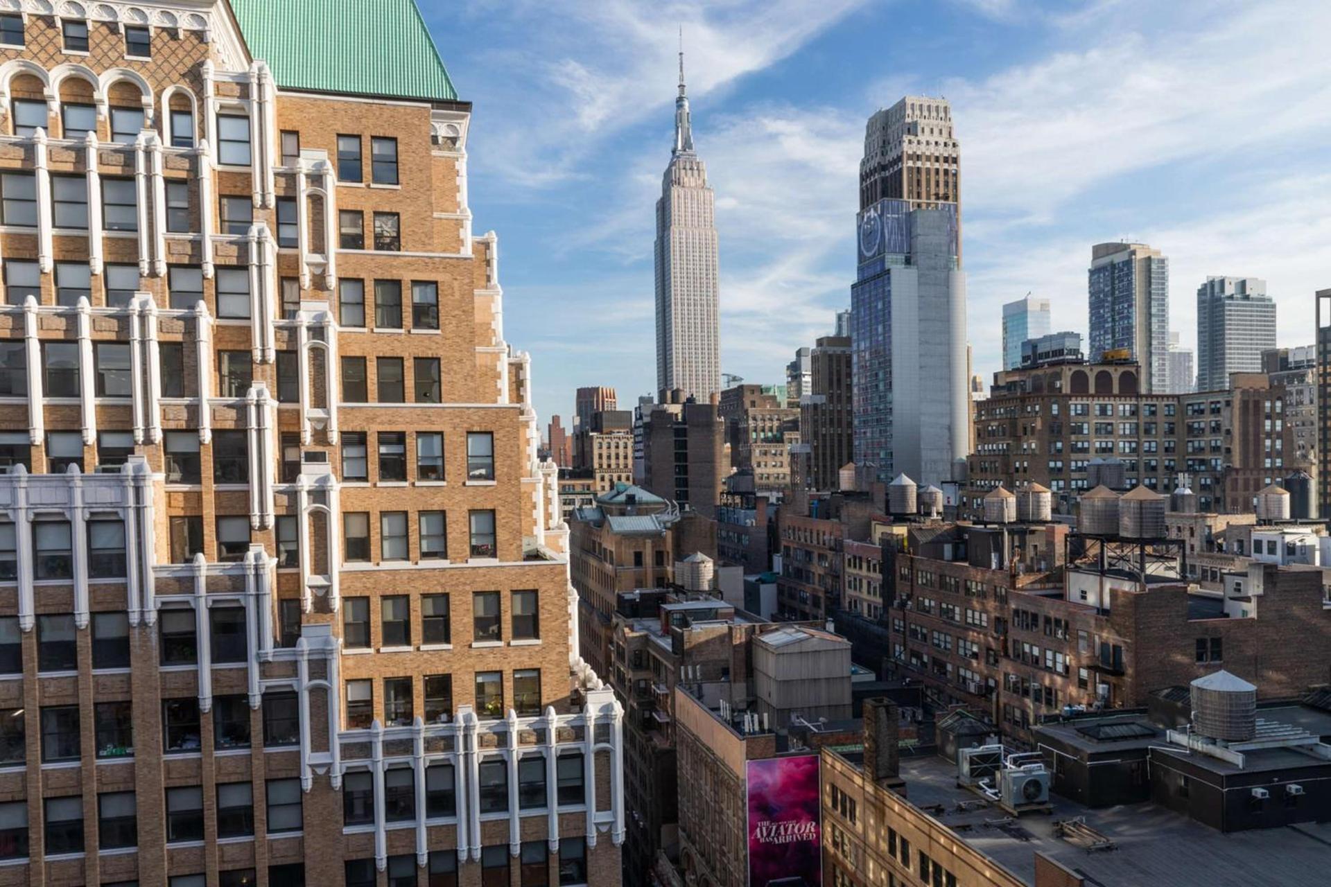 DoubleTree by Hilton New York Times Square South photo 7