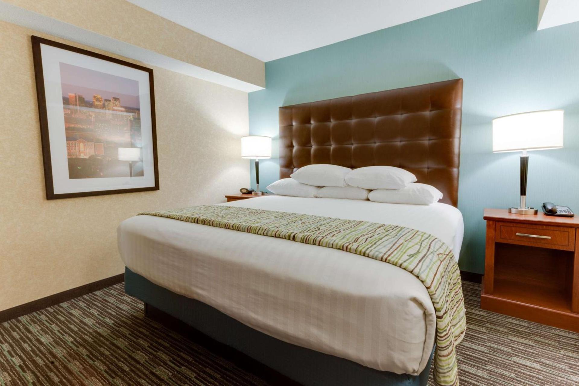 Drury Inn & Suites Birmingham Grandview photo 15