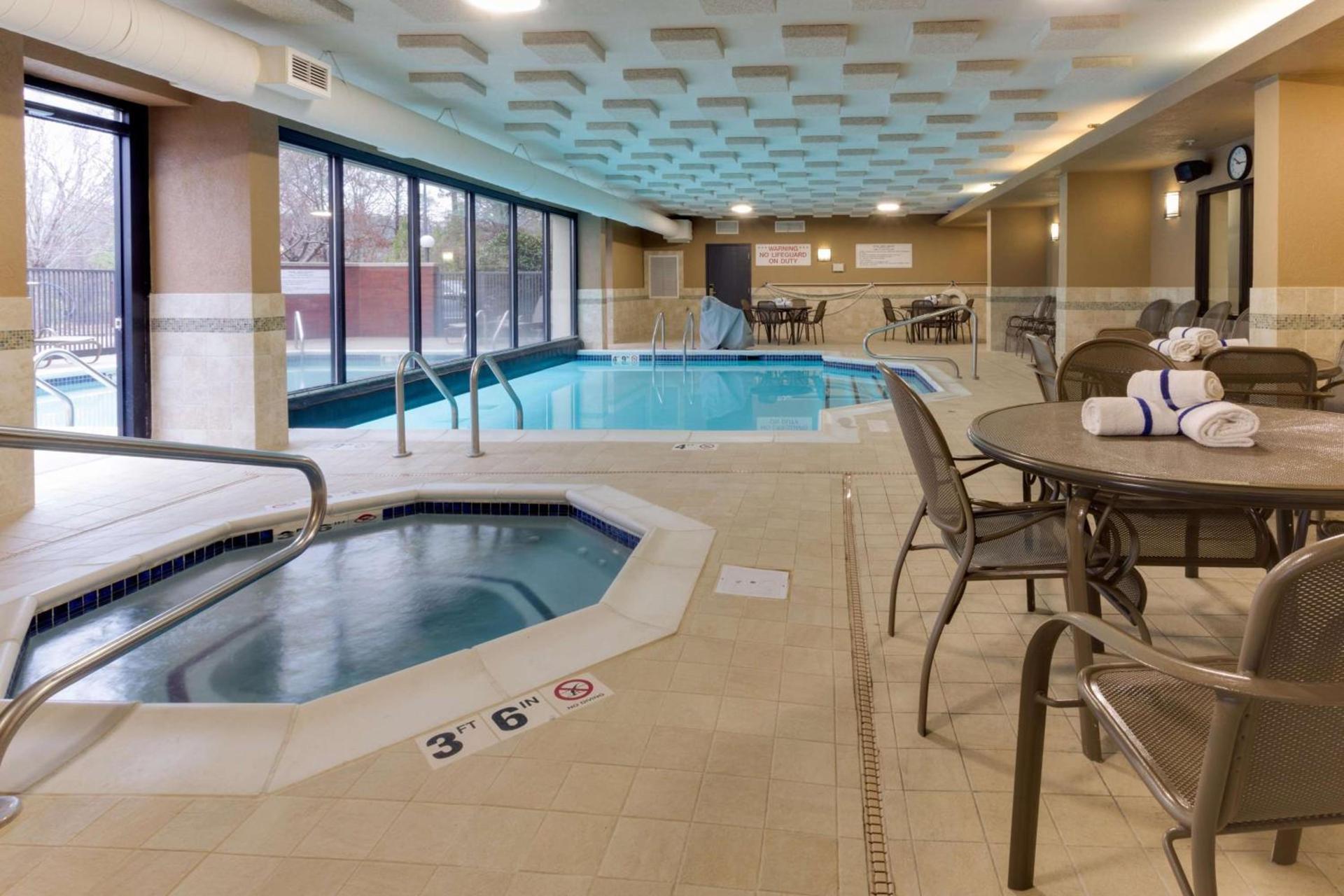 Drury Inn & Suites Birmingham Grandview photo 25
