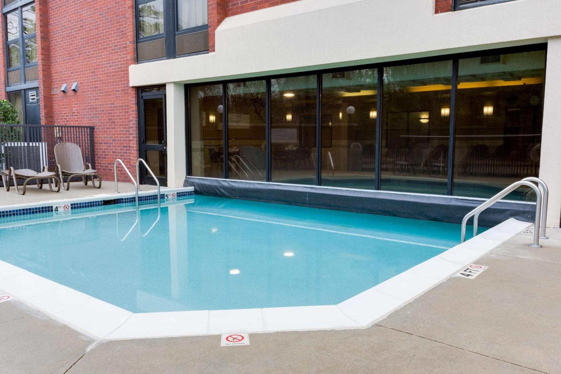 Drury Inn & Suites Birmingham Grandview photo 26