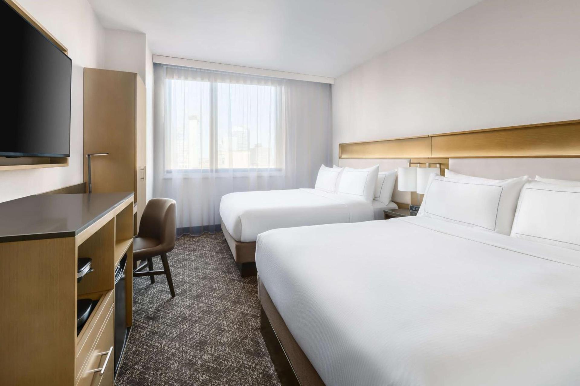 DoubleTree by Hilton New York Times Square South photo 18