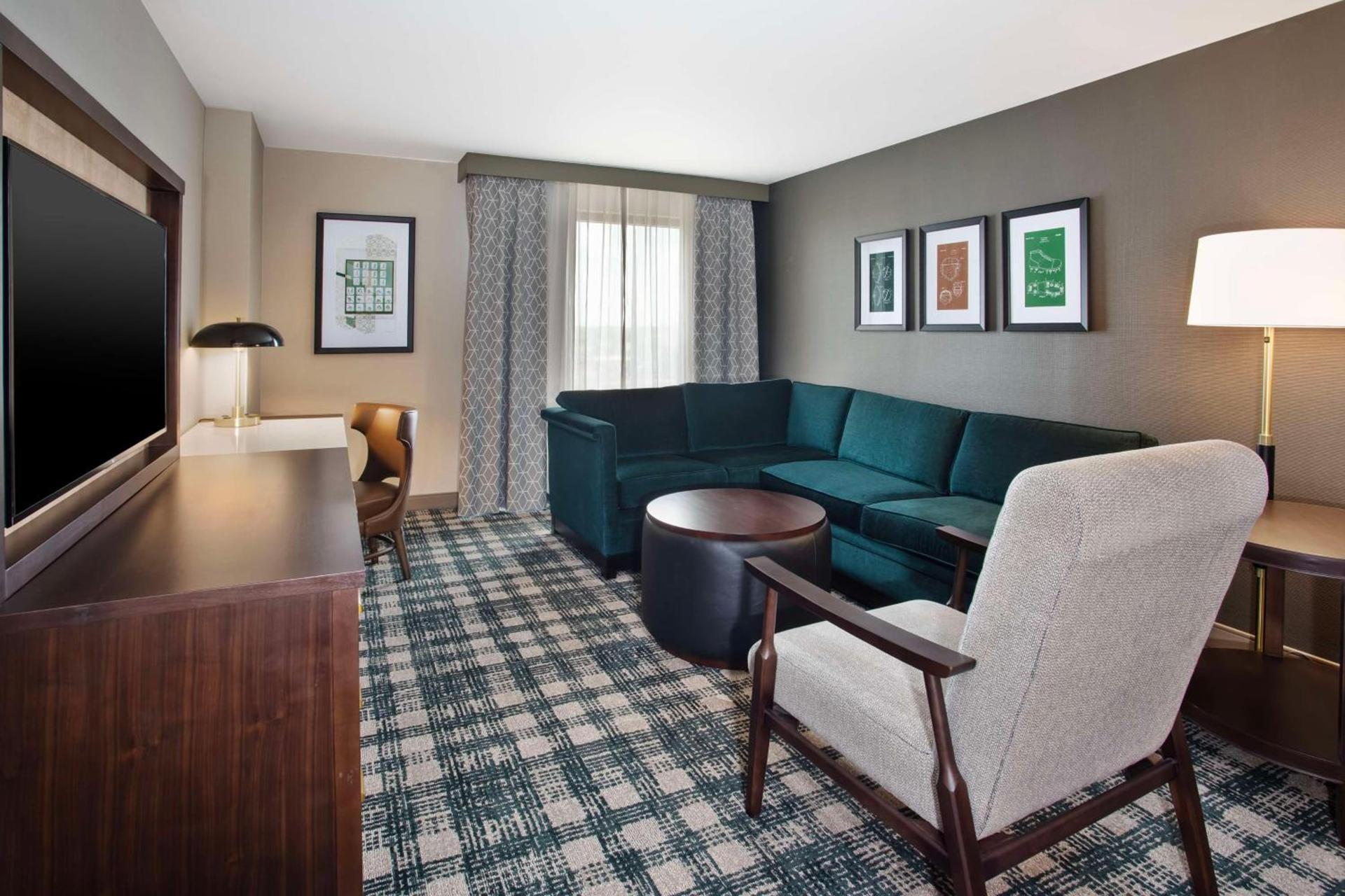 DoubleTree by Hilton Lansing photo 24