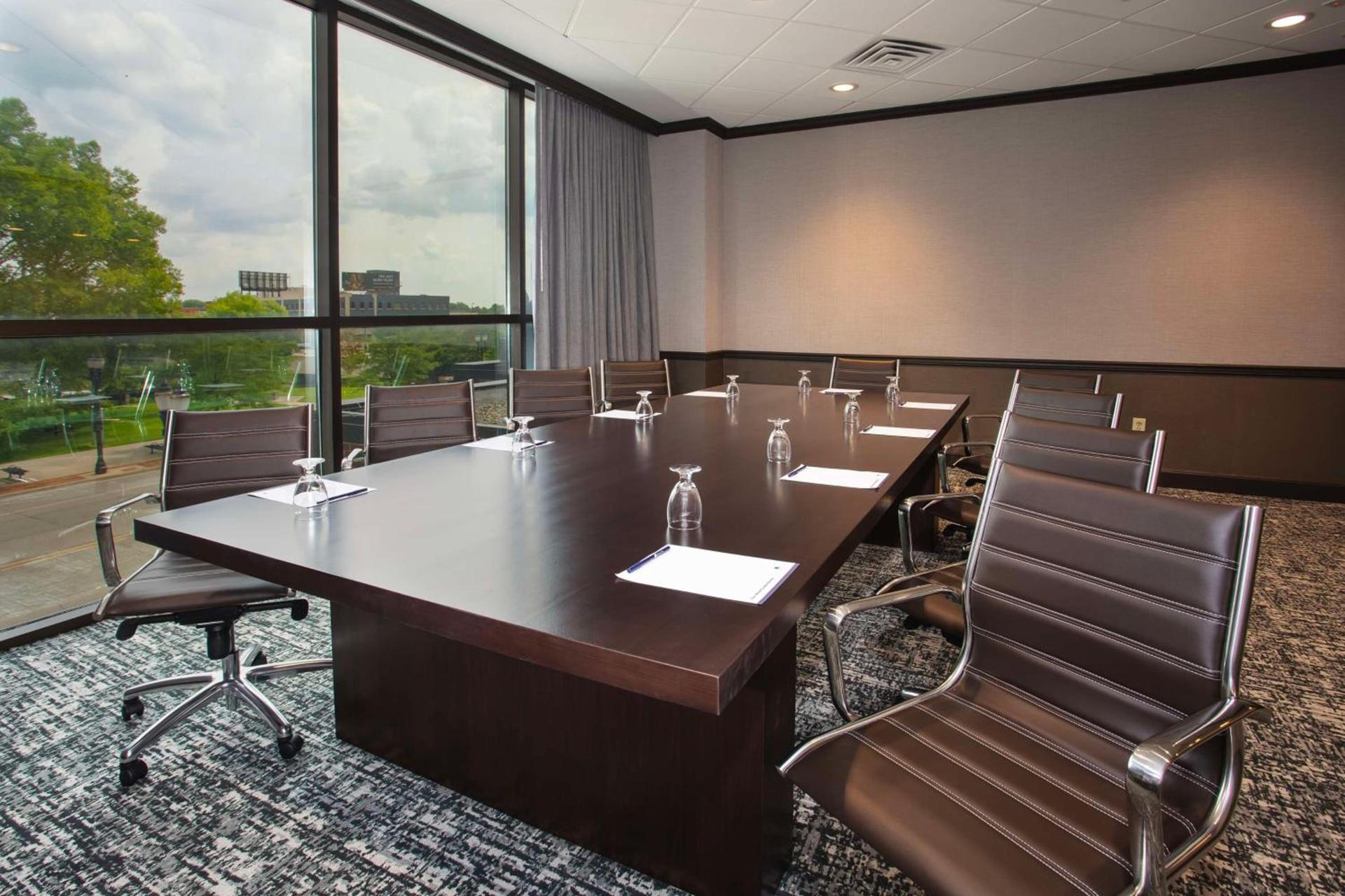 DoubleTree by Hilton Lansing photo 35