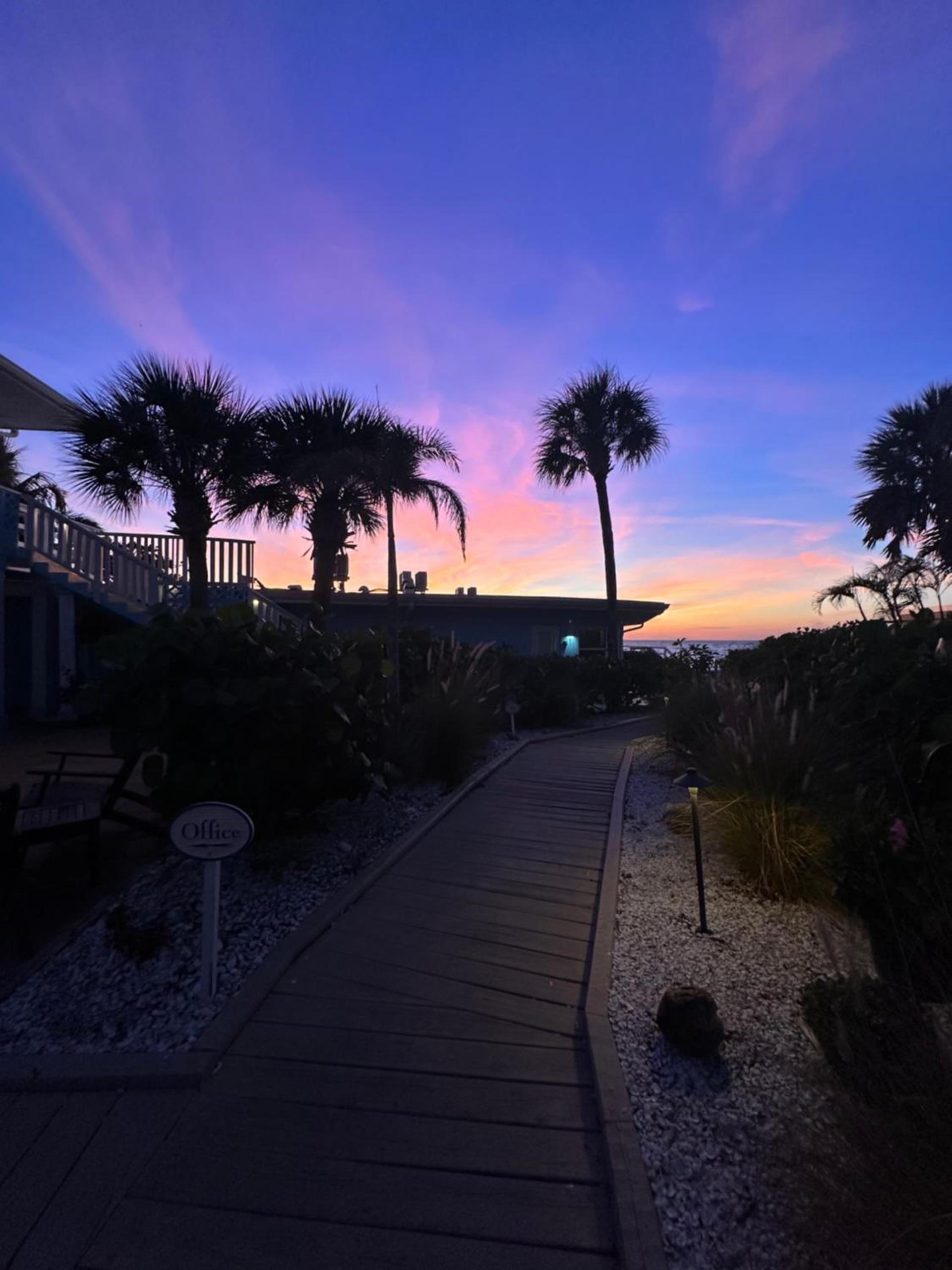 The Pearl Beach Inn photo 5