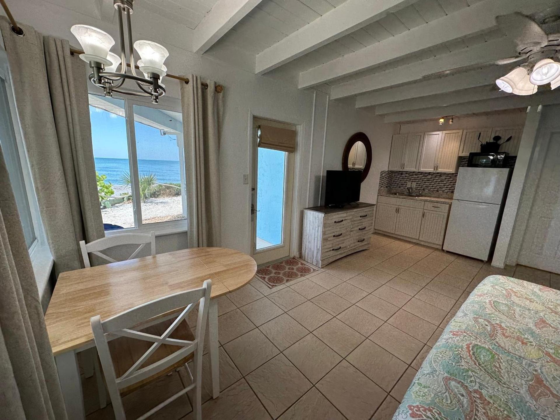 The Pearl Beach Inn photo 34