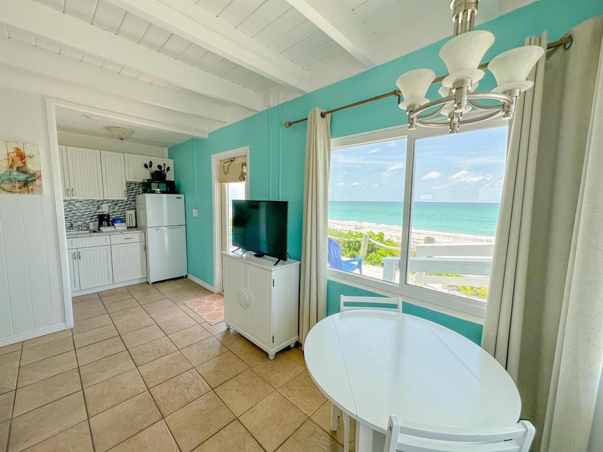 The Pearl Beach Inn photo 44