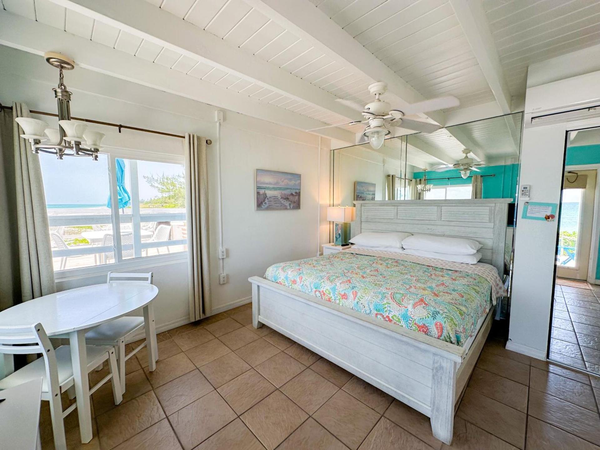 The Pearl Beach Inn photo 54