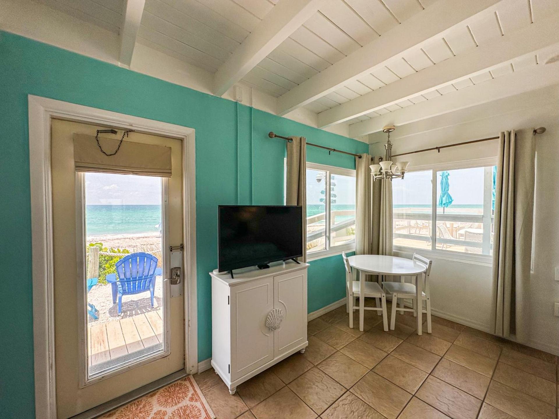 The Pearl Beach Inn photo 45