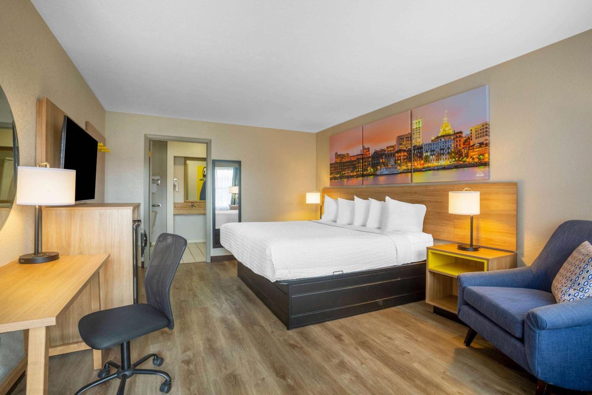 Days Inn by Wyndham Lonoke photo 16