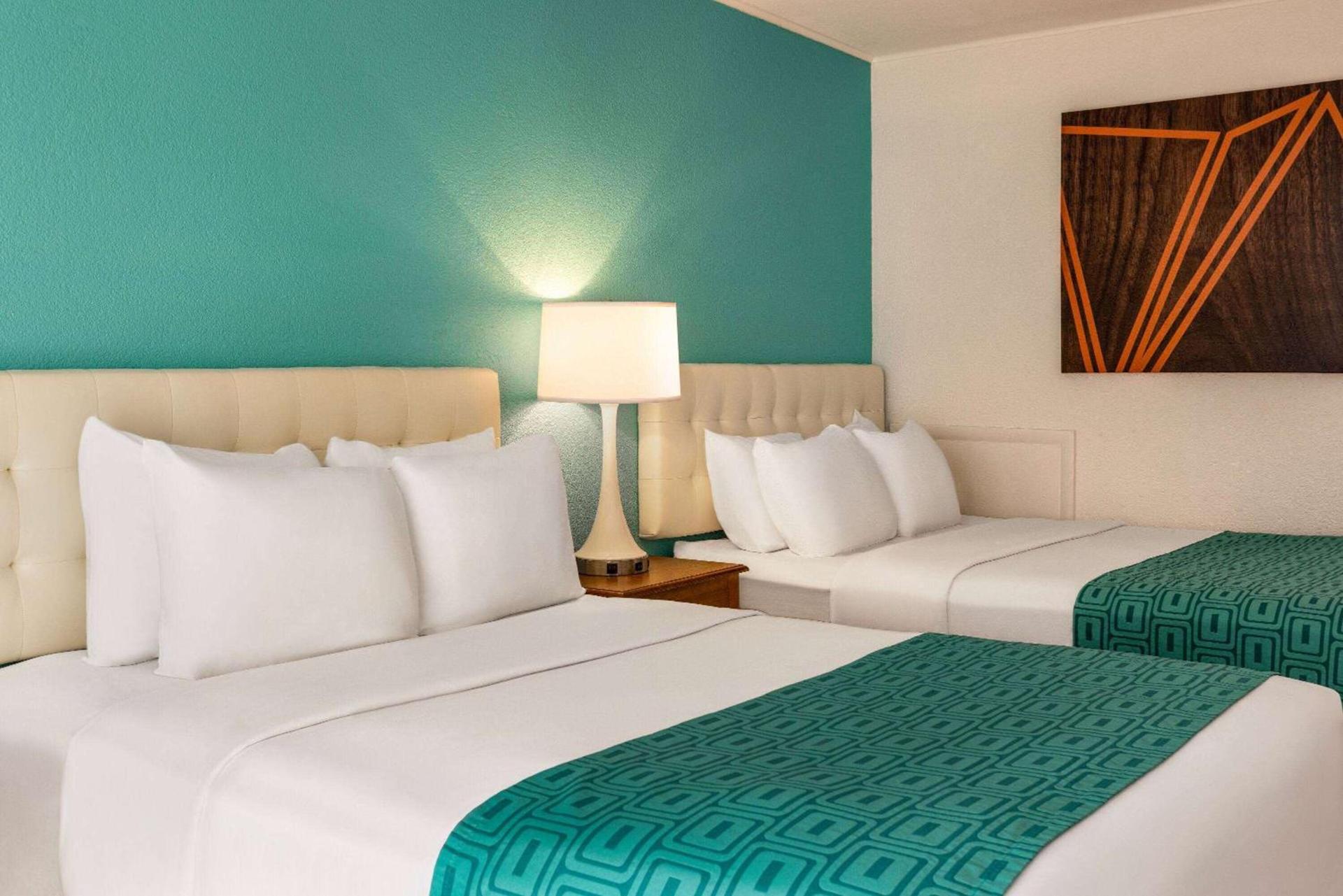 Howard Johnson by Wyndham Ocean City Oceanfront photo 6