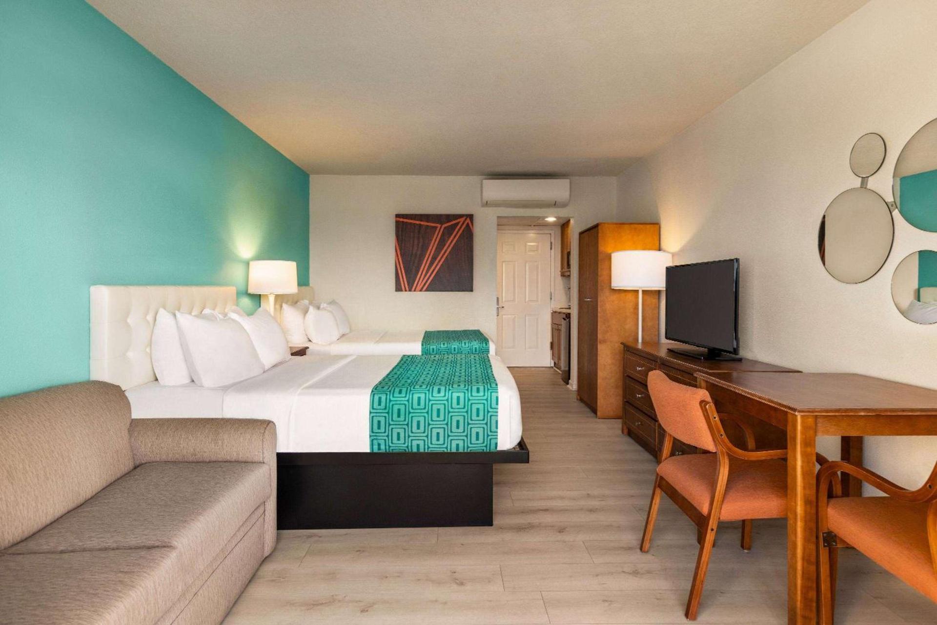 Howard Johnson by Wyndham Ocean City Oceanfront photo 20
