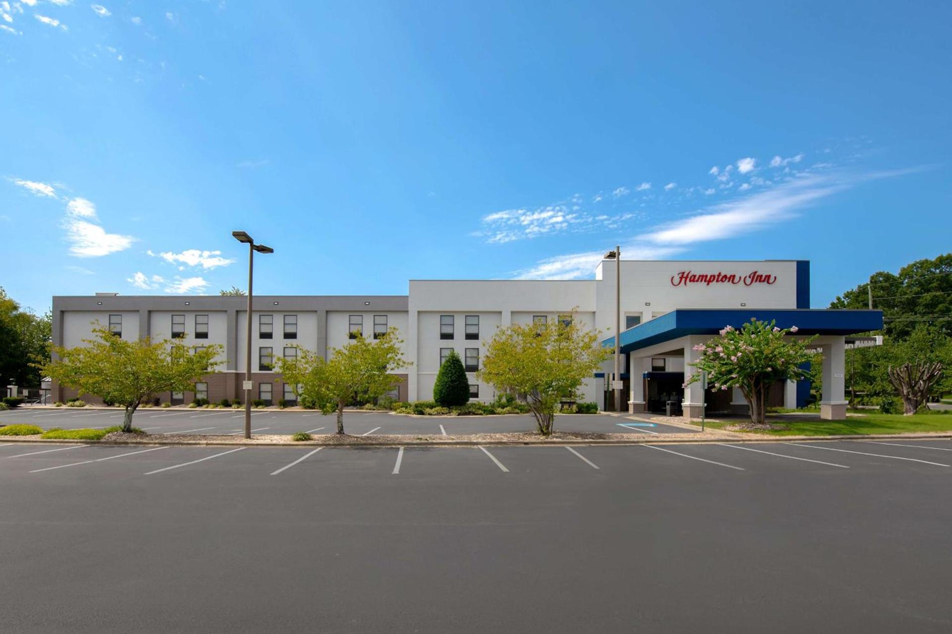 Hampton Inn Charlotte Monroe photo 3