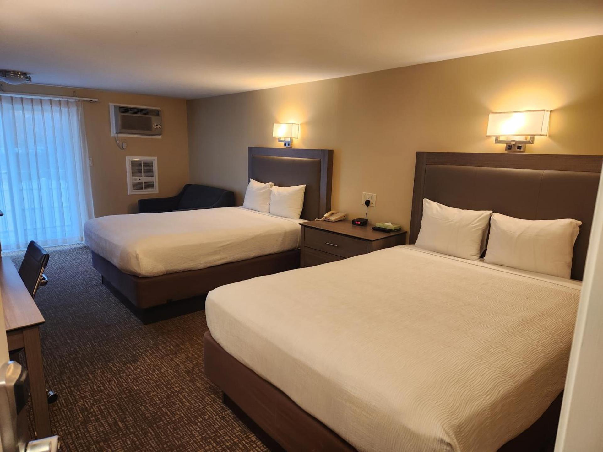 Hyannis Travel Inn photo 17
