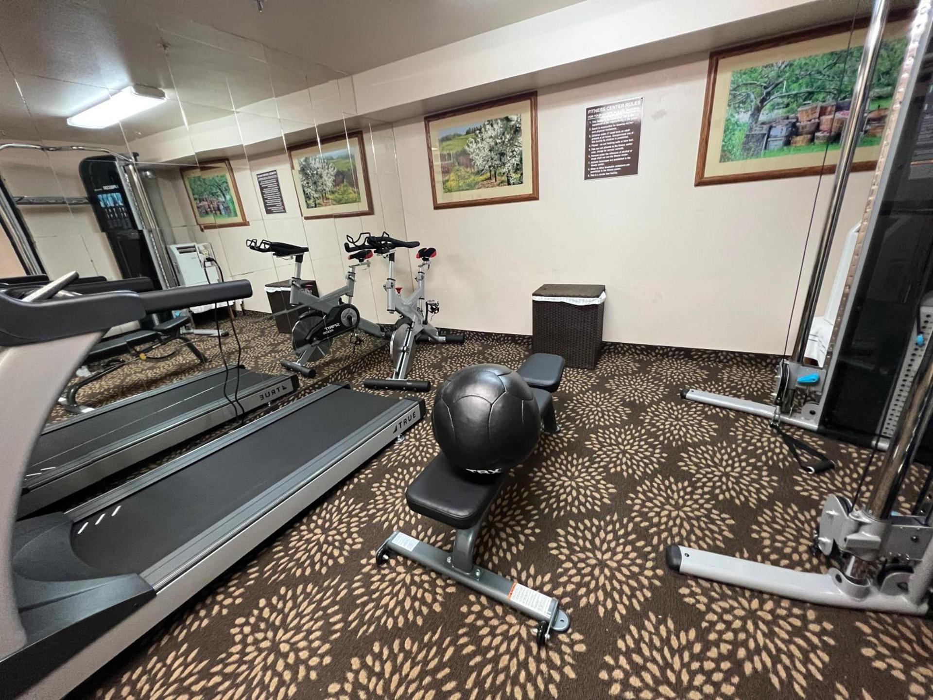 Clarion Pointe Wenatchee photo 48