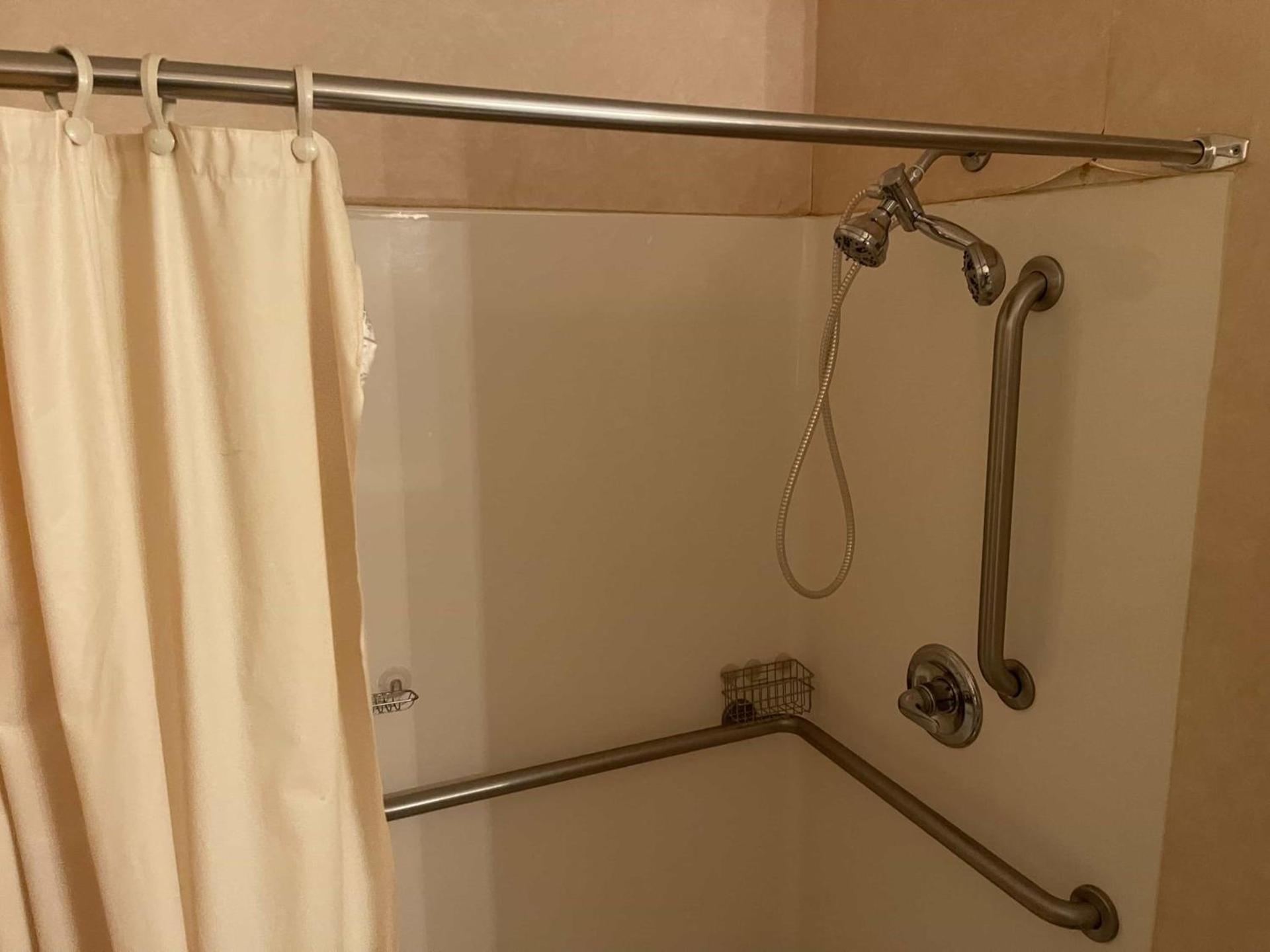 Hotel Yuma photo 40