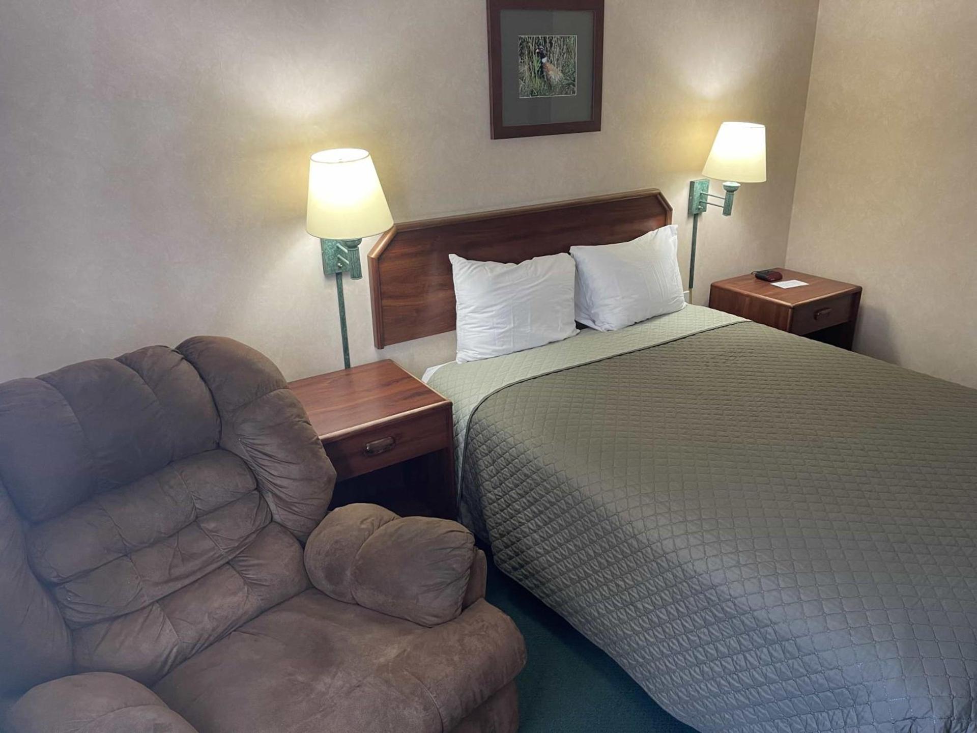 Hotel Yuma photo 65