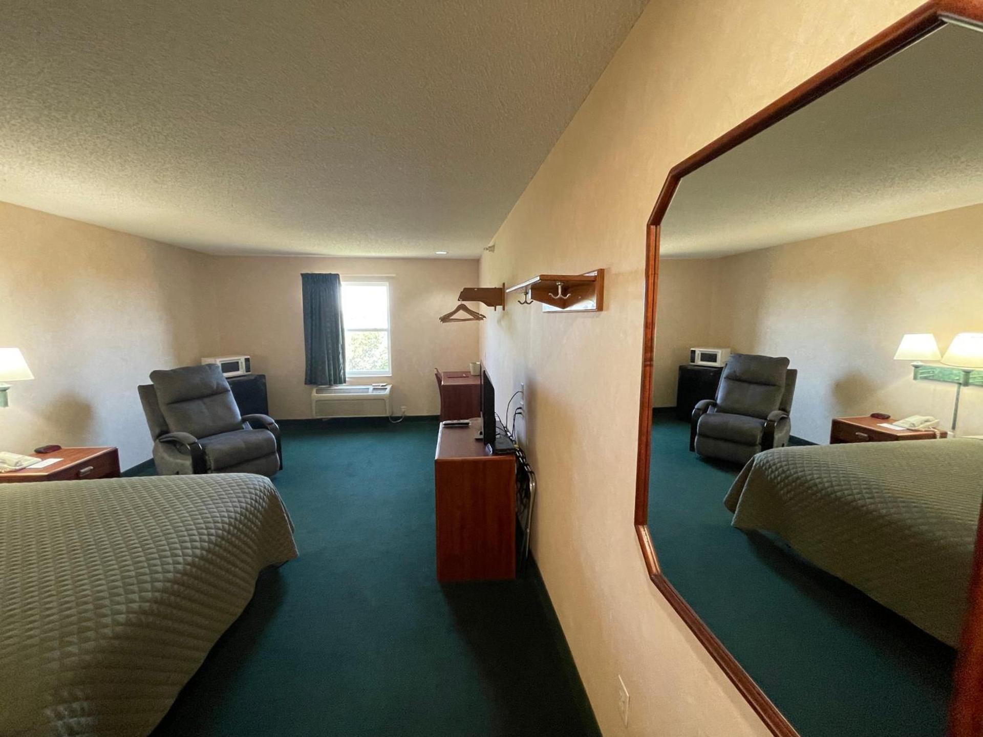 Hotel Yuma photo 19