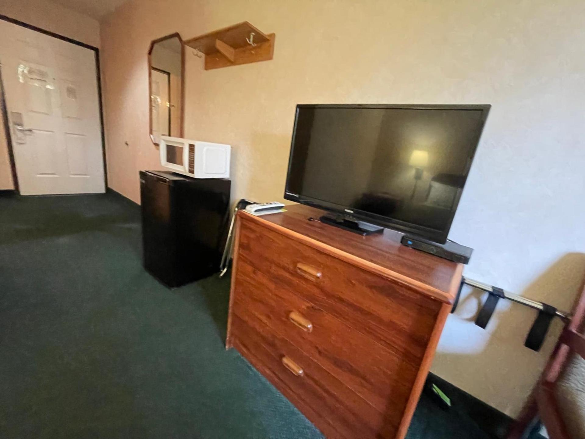 Hotel Yuma photo 23