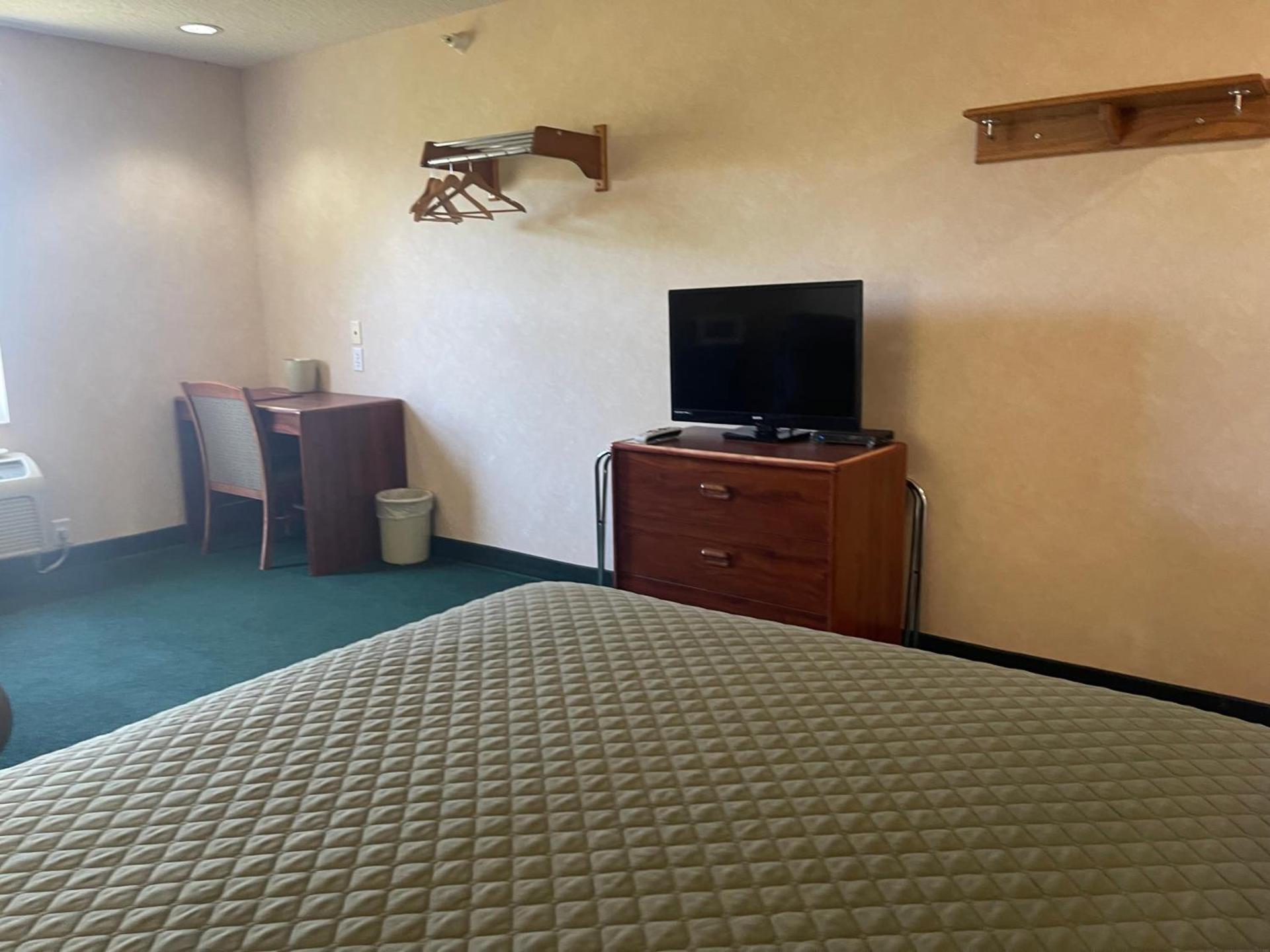Hotel Yuma photo 29