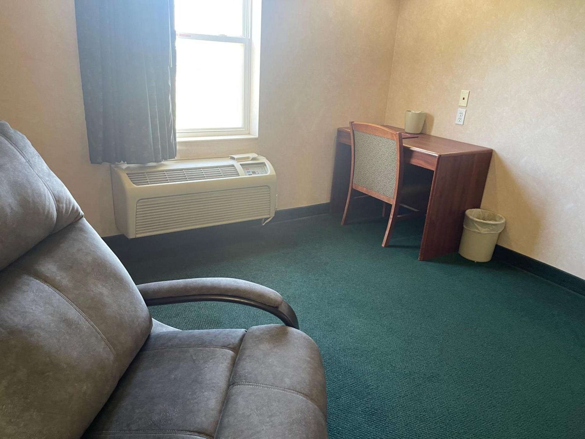 Hotel Yuma photo 24