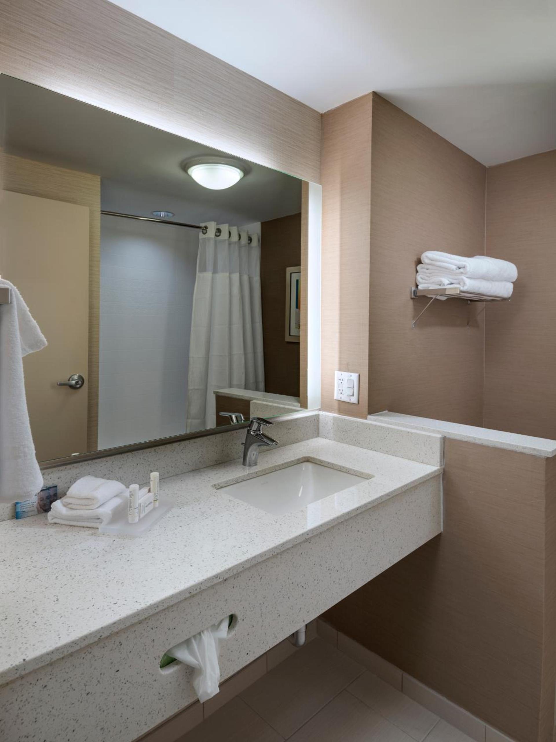 Fairfield Inn & Suites by Marriott Dublin photo 5