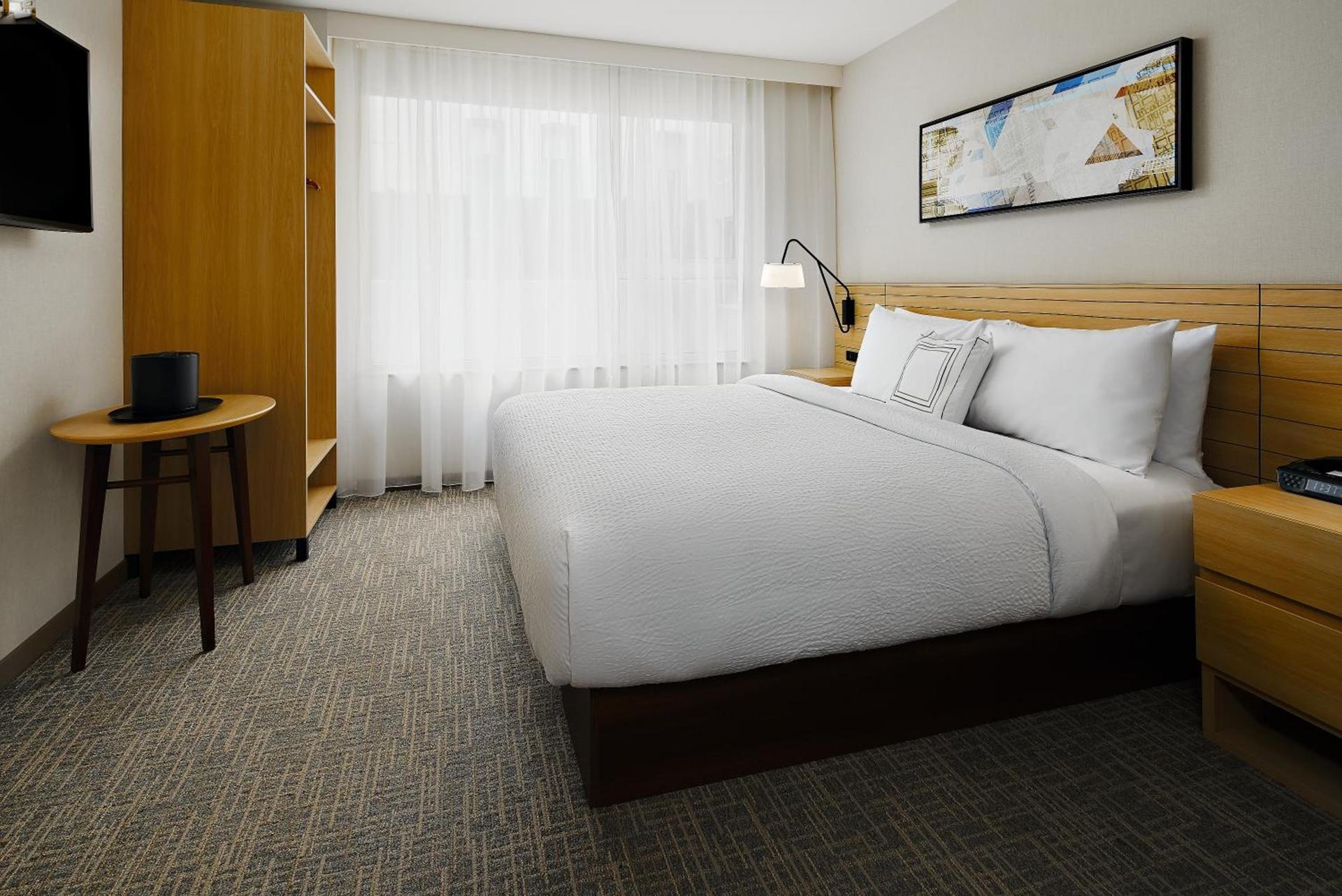 TownePlace Suites by Marriott New York Manhattan/Times Square photo 5
