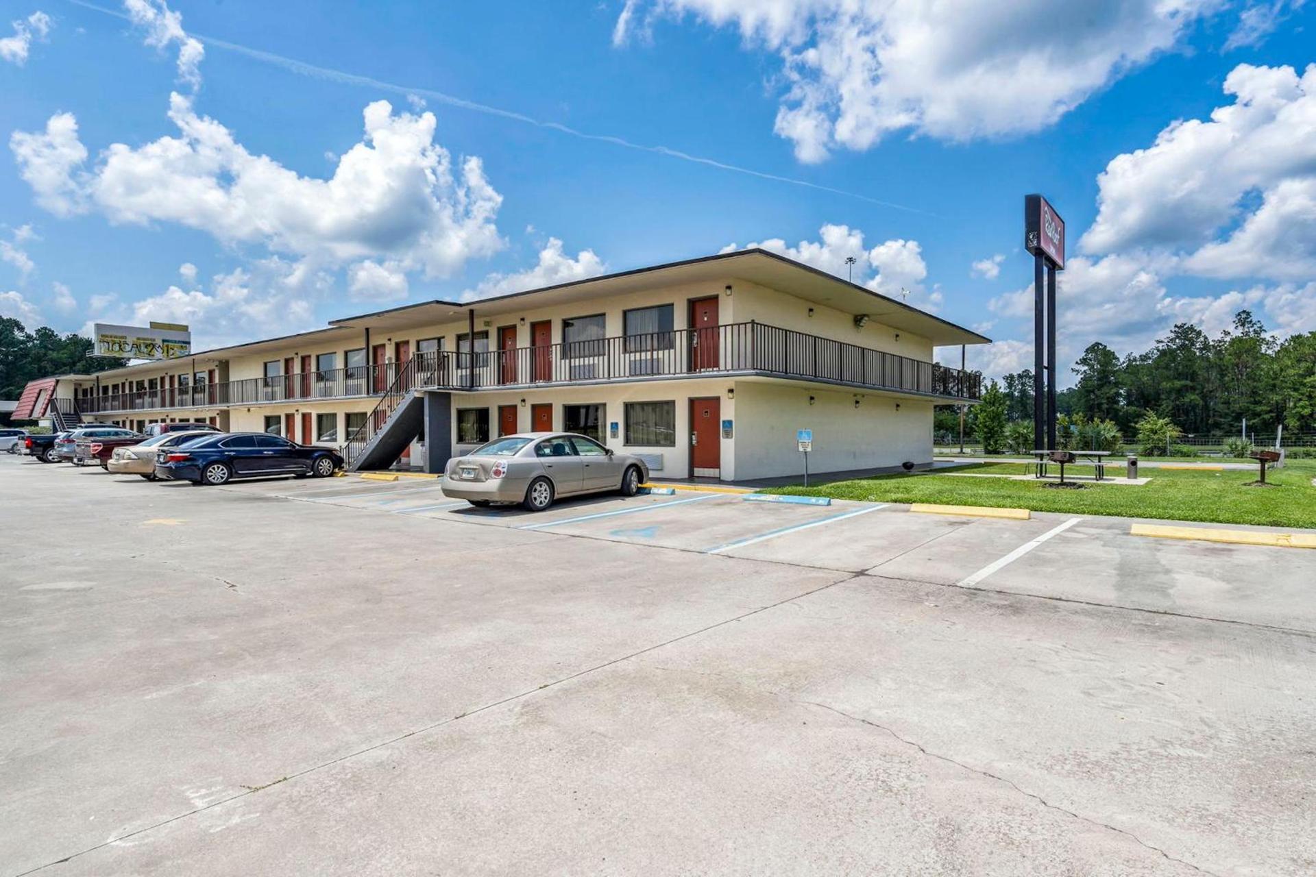 Red Roof Inn MacClenny photo 20