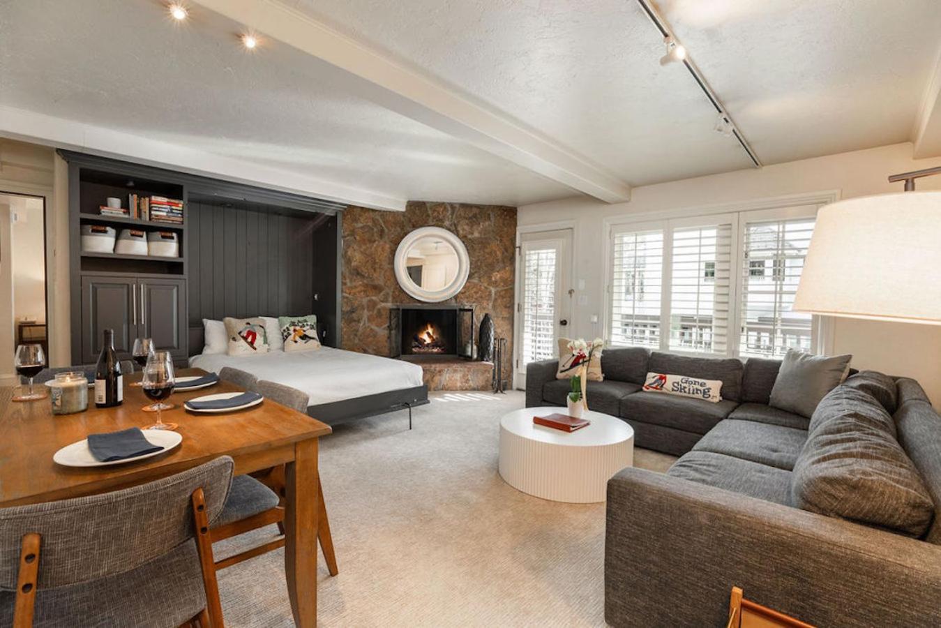 Lodge at Vail Condominiums photo 77