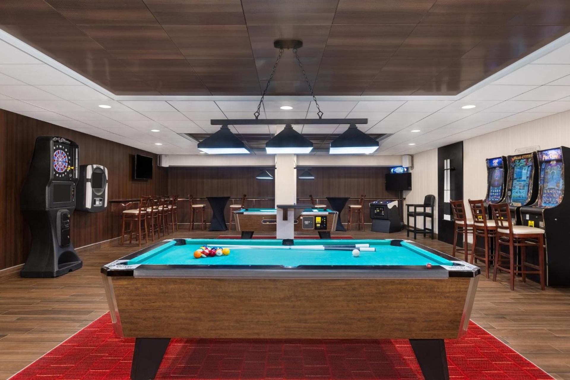Holiday Inn Des Moines-Airport Conf Center by IHG photo 57