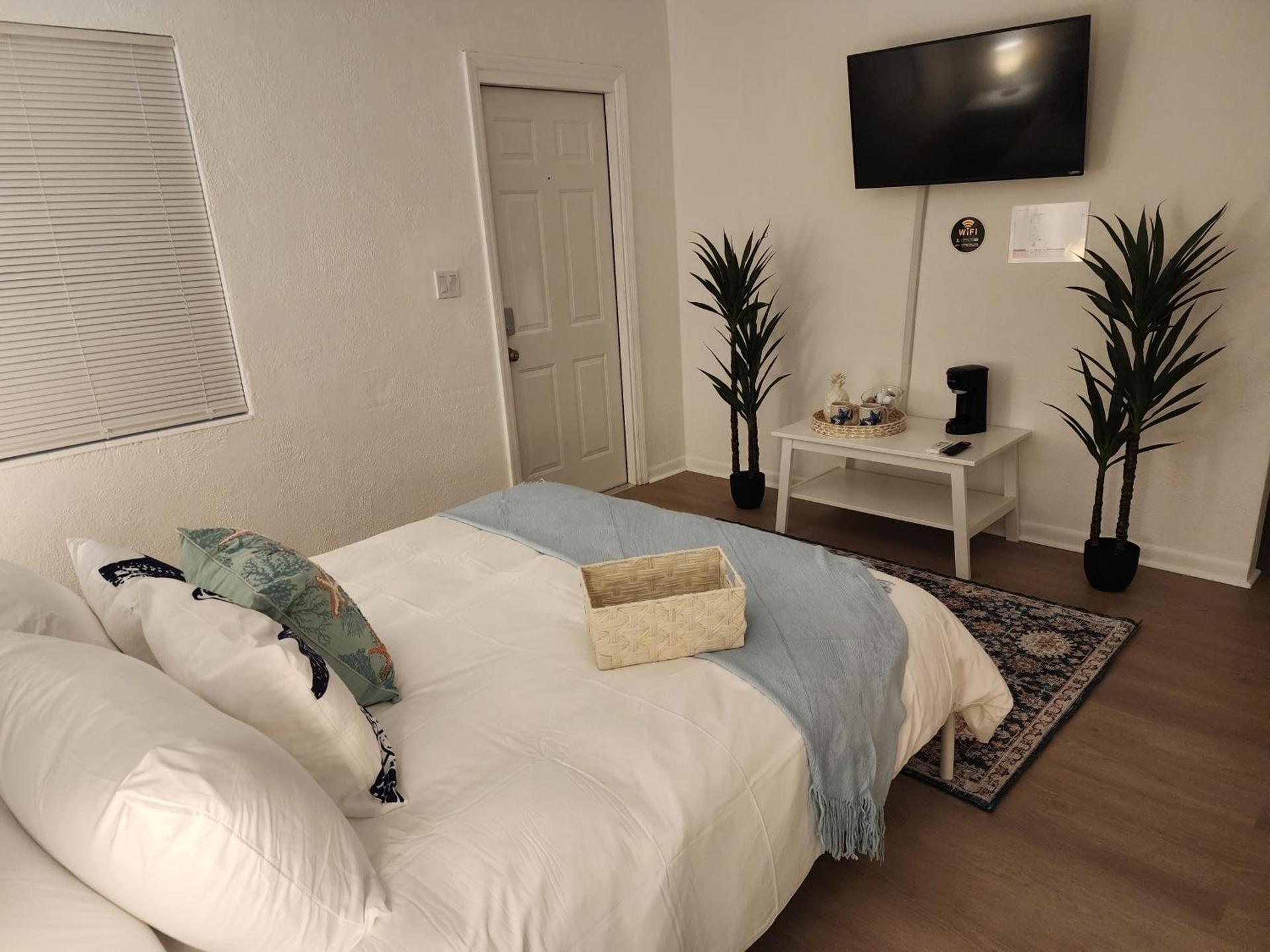 Hostel Beds & Sheets FLL AIRPORT photo 33