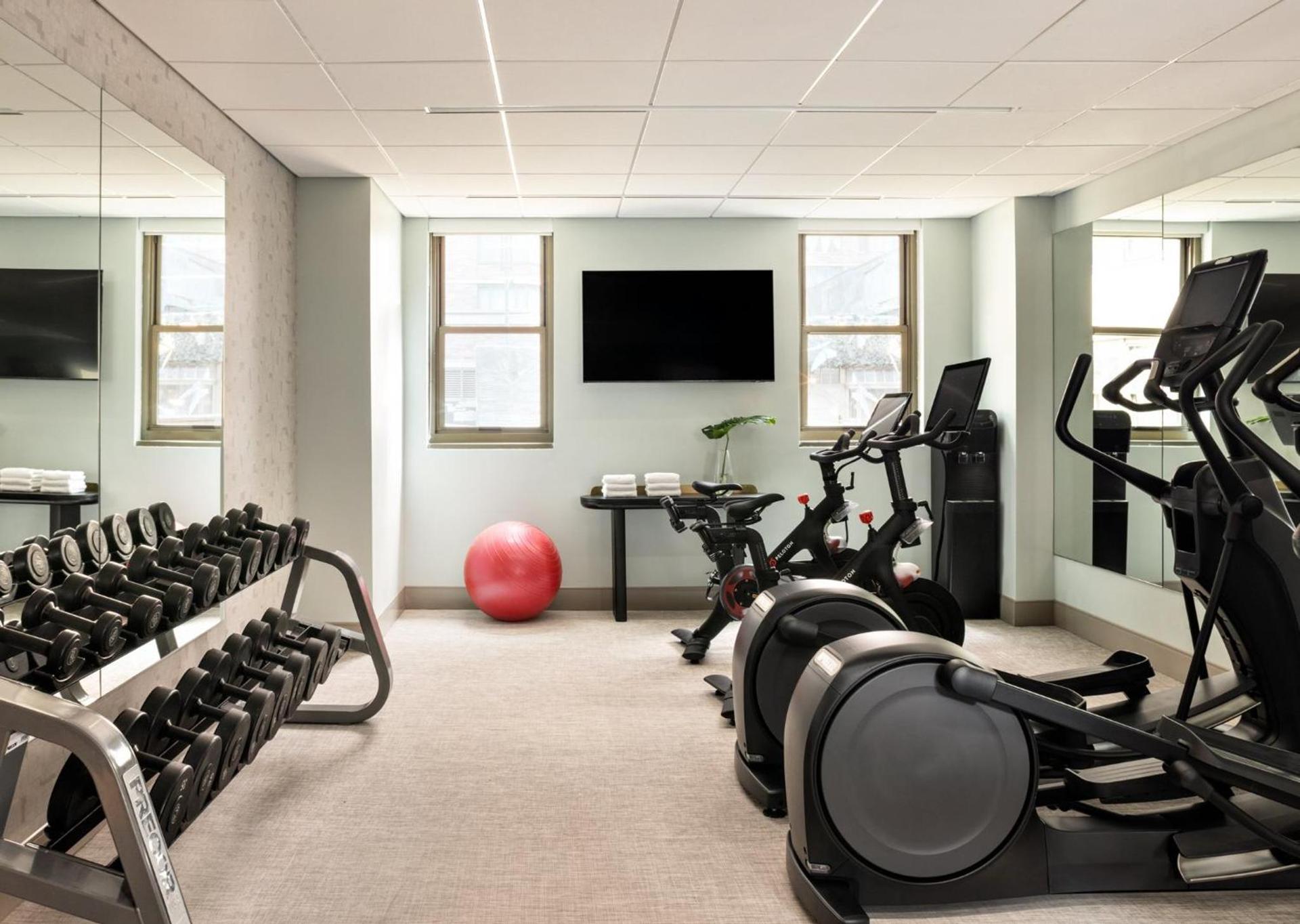 Kimpton Theta New York - Times Square by IHG photo 68