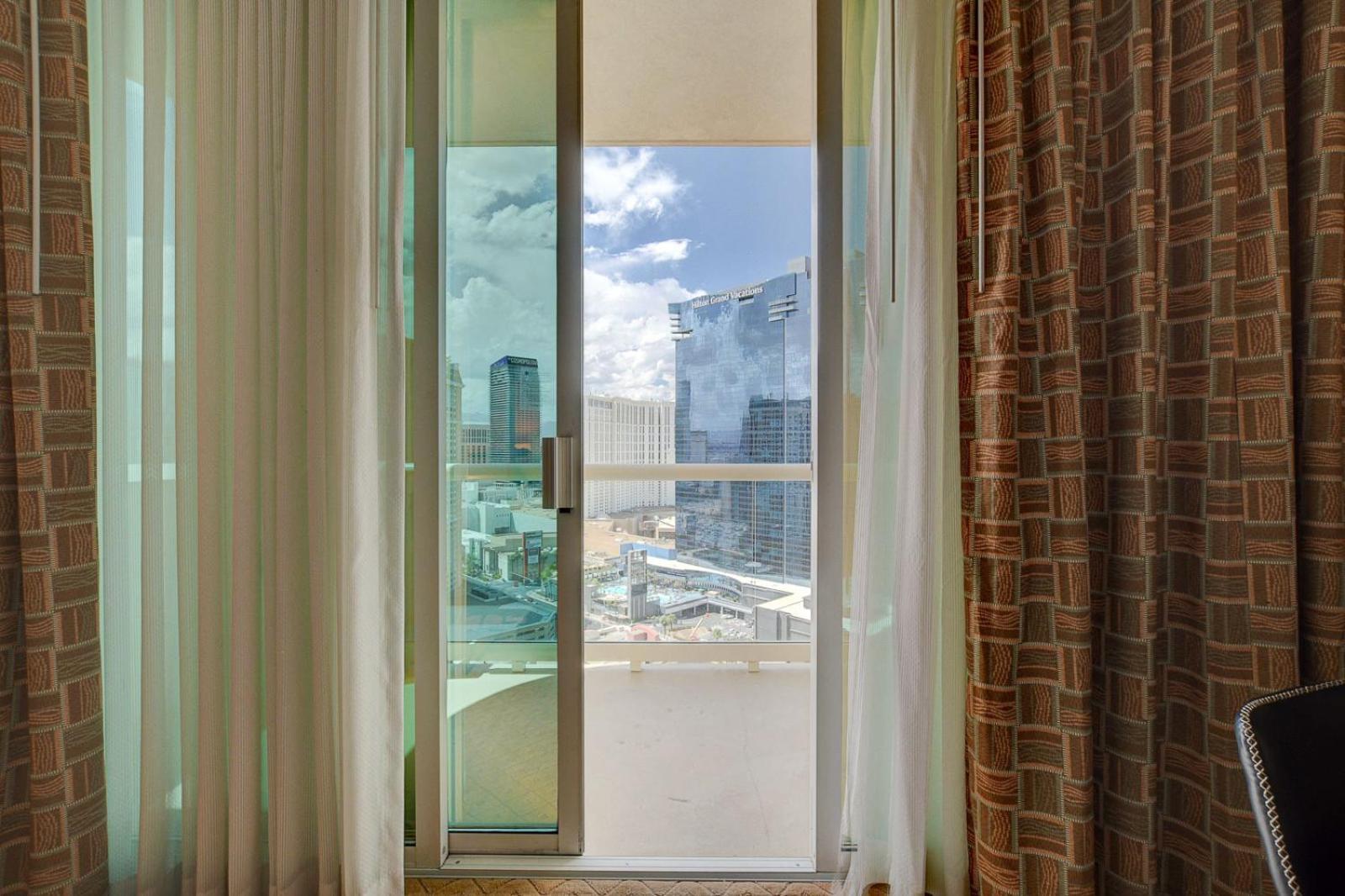 Blu Cashmere Premium Suite : MGM Signature Hotel photo 9